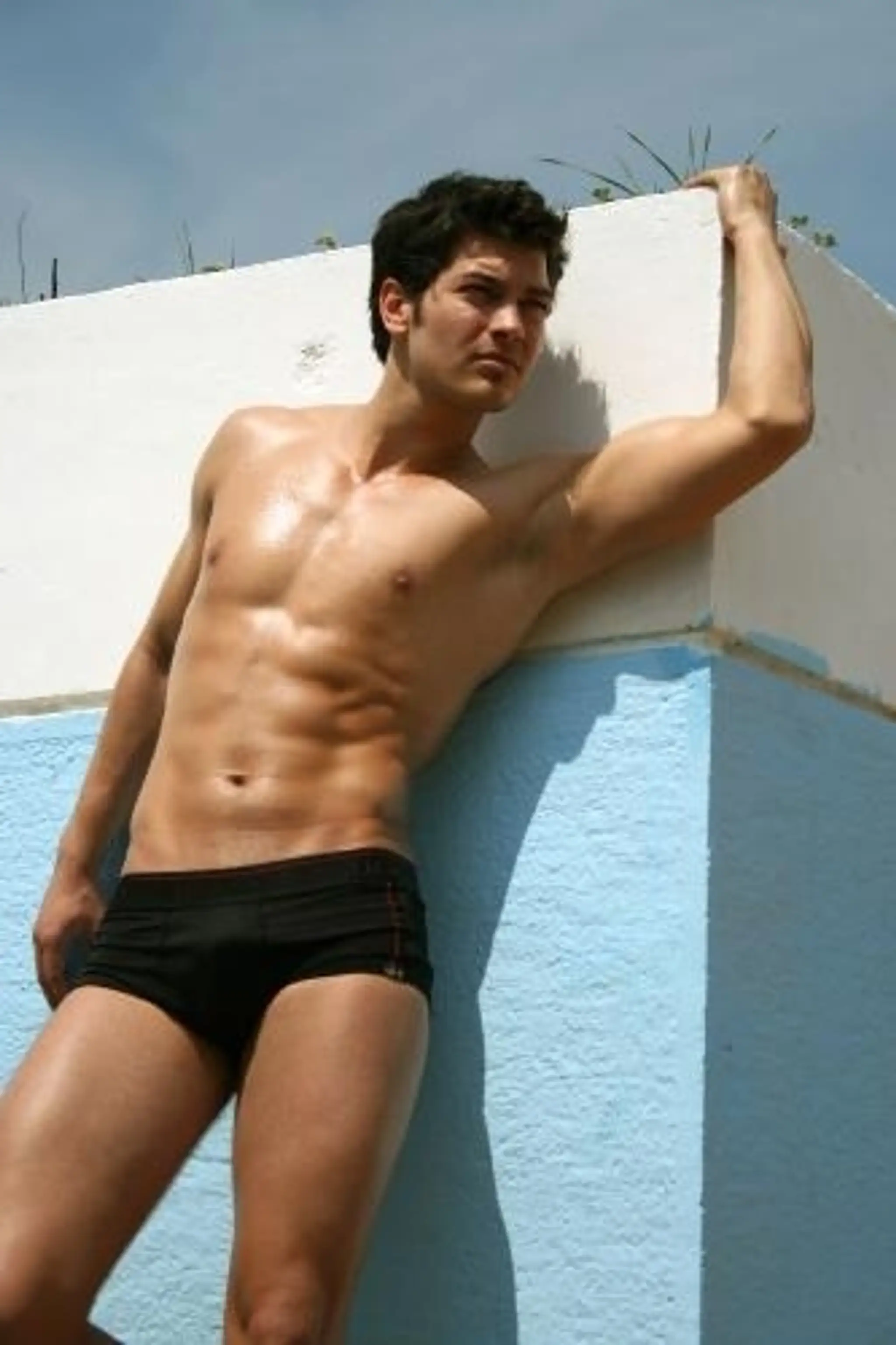Cagatay Ulusoy ako model.
