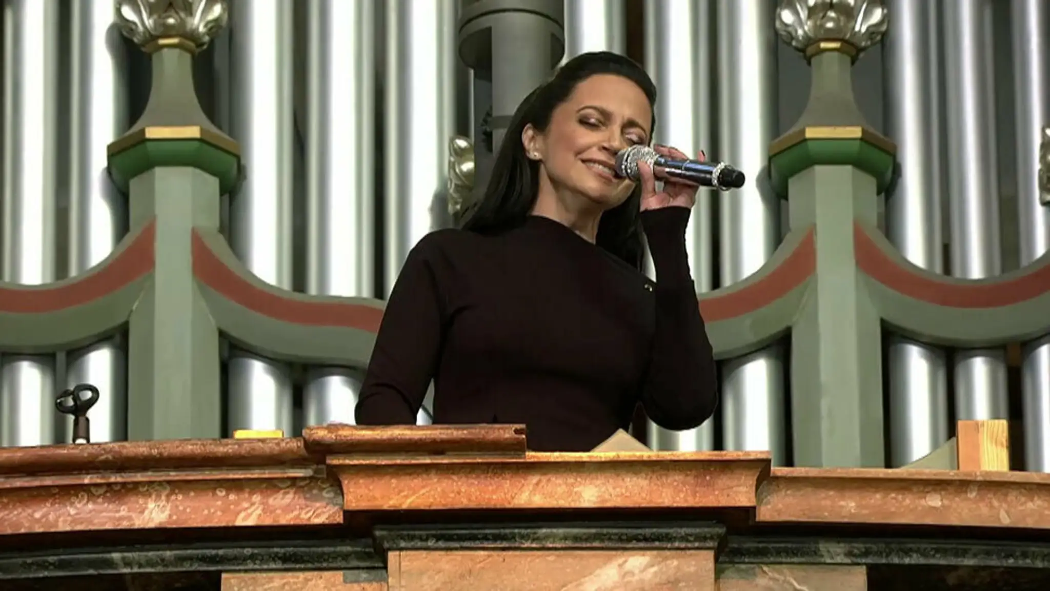 Ivana Gottová a Nelly Sofie sa lúčia s Karlom Gottom