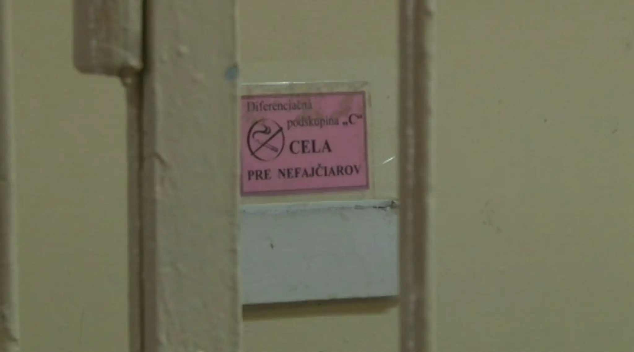 Súd s nefajčiarmi.