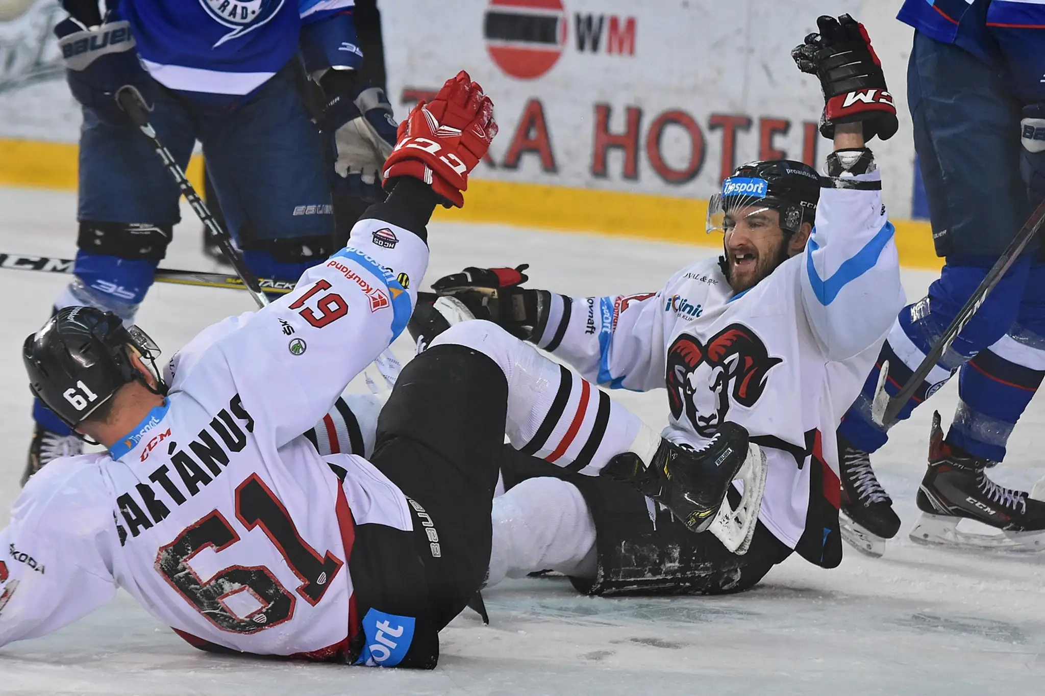 Peter Ölvecký v treťom zápase finále playoff Tipsport Ligy.