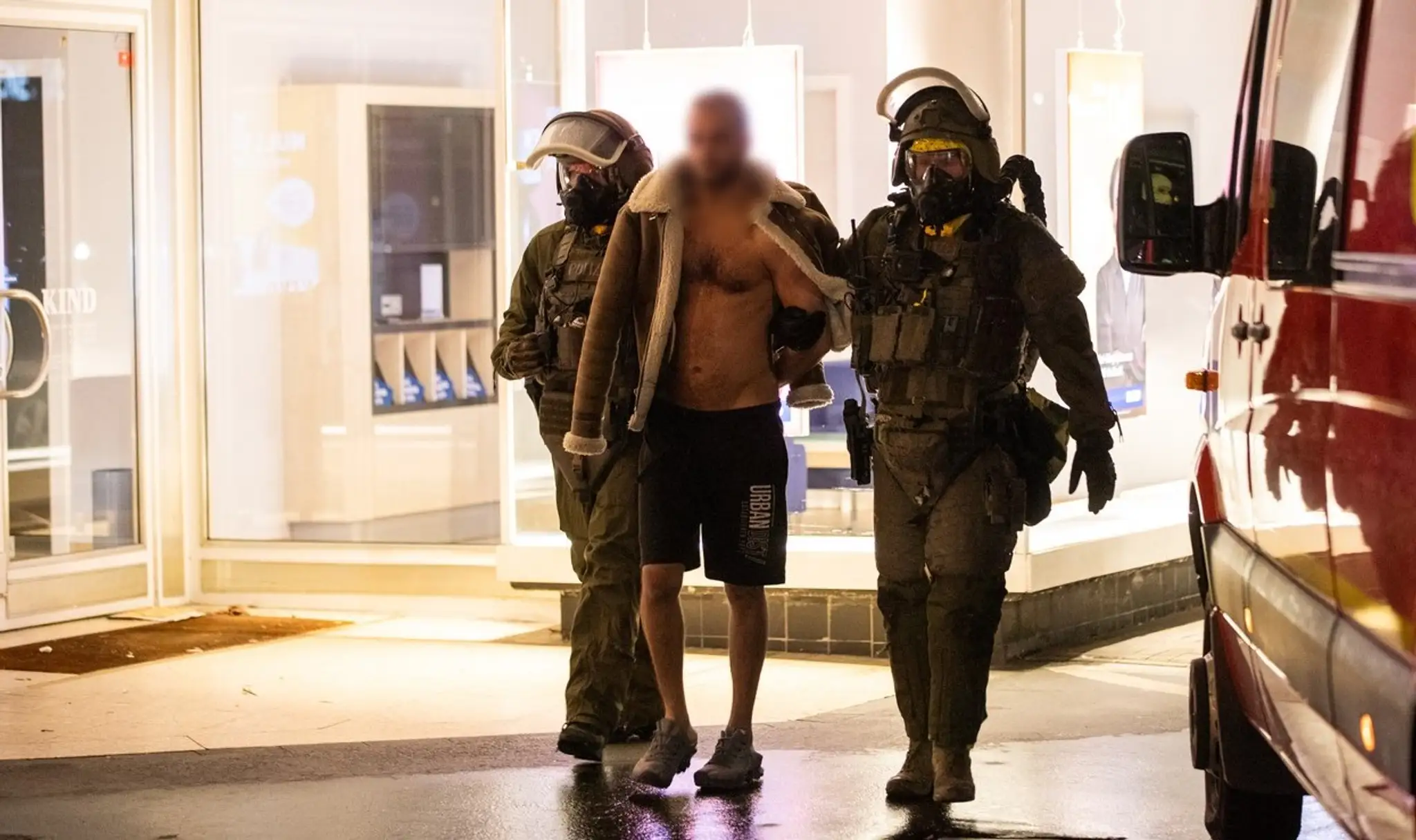 Muža včas zadržala nemecká polícia.