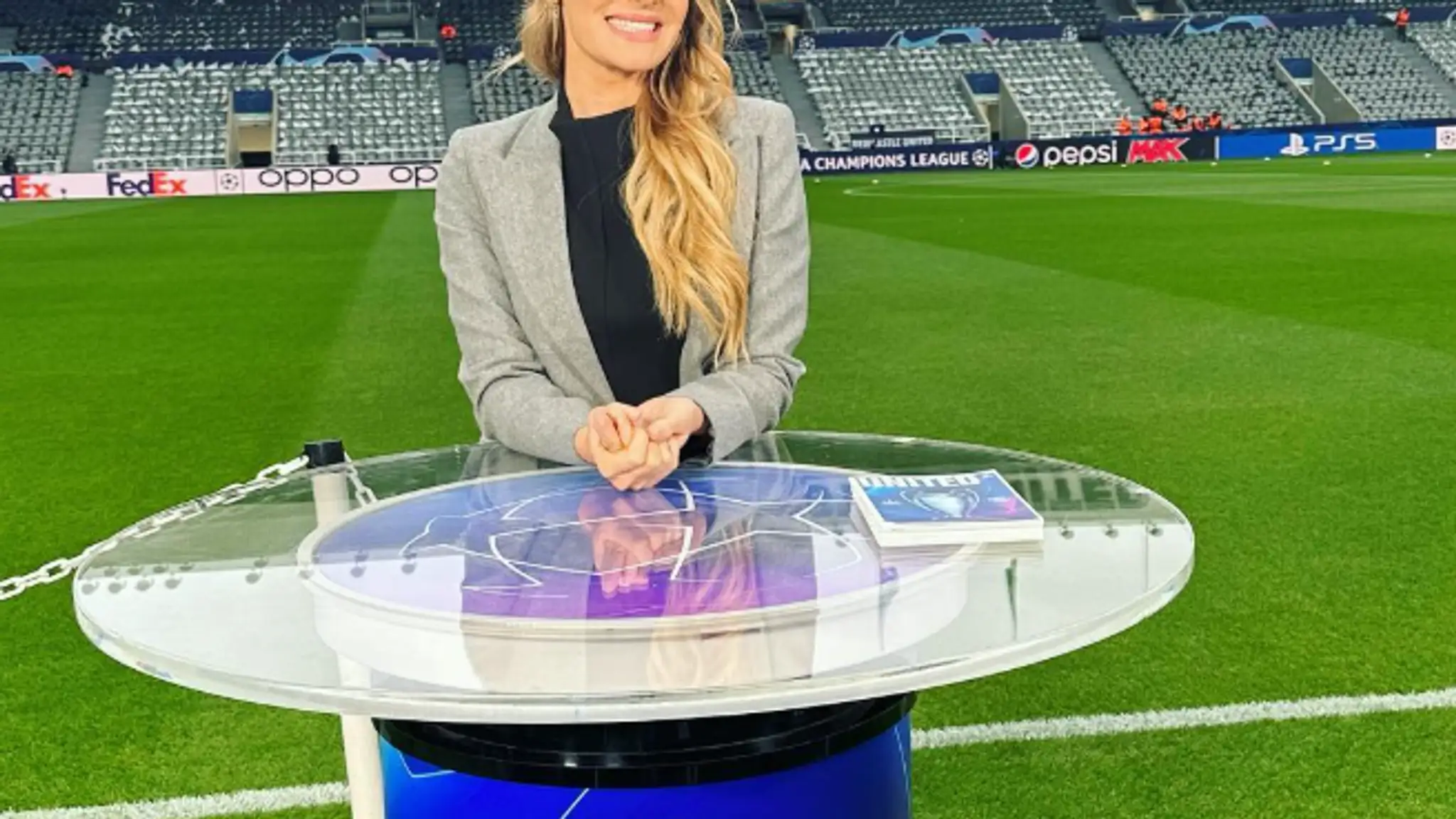 Laura Woods