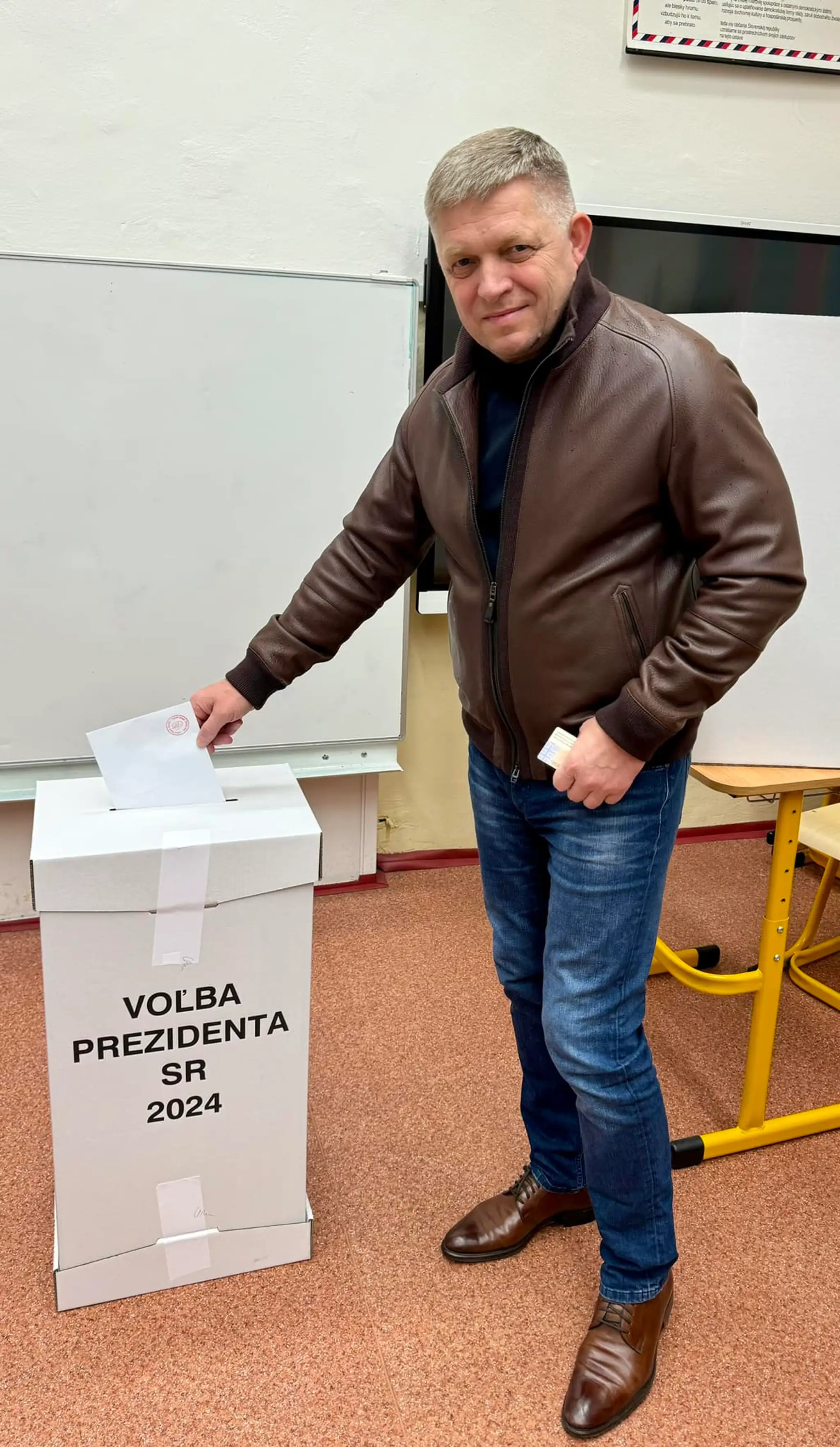Premiér Robert Fico volil v Bratislave.