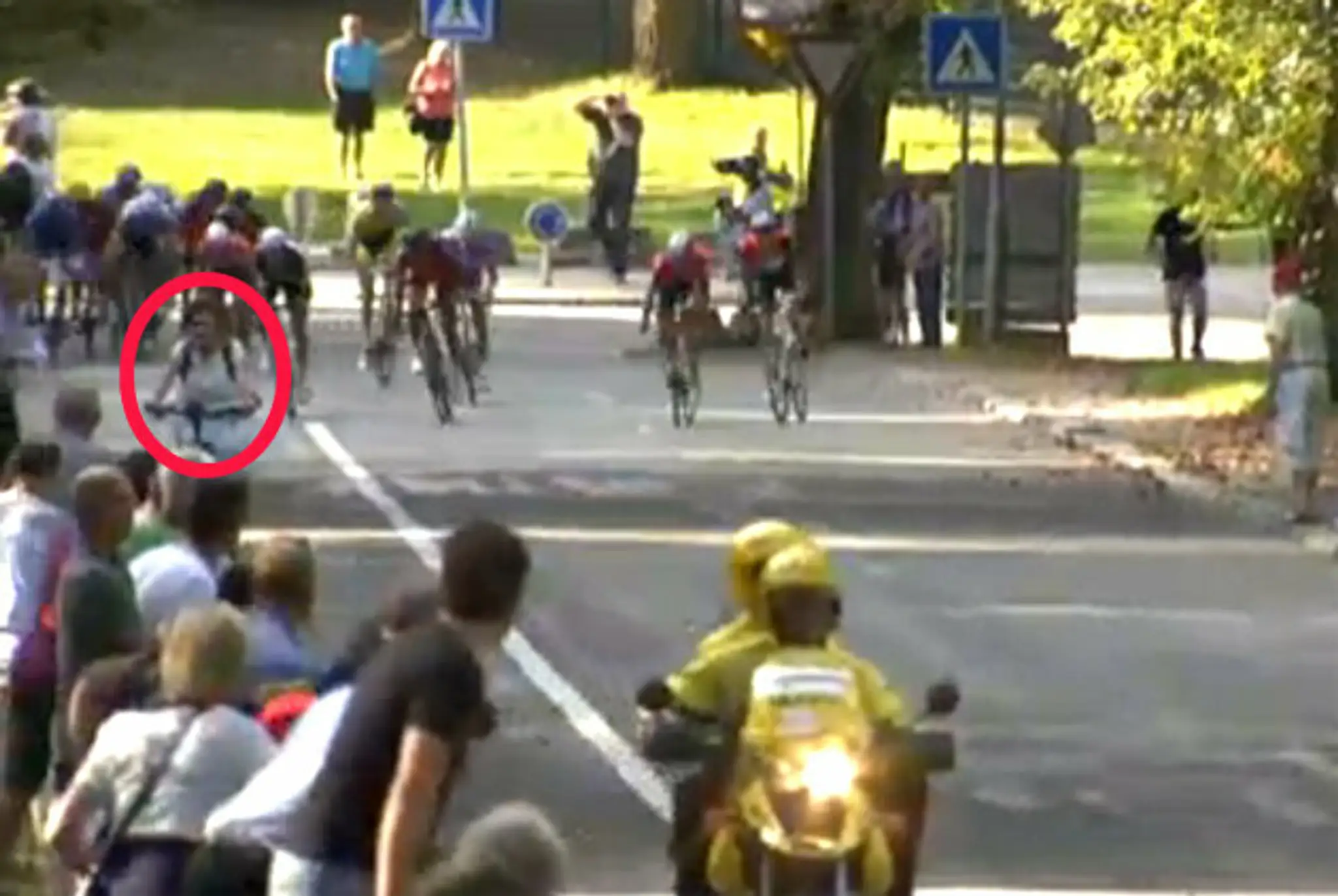 d141ab50-3f21-11e4-a762-f9b4b4156755_Cycling-finish.jpg
