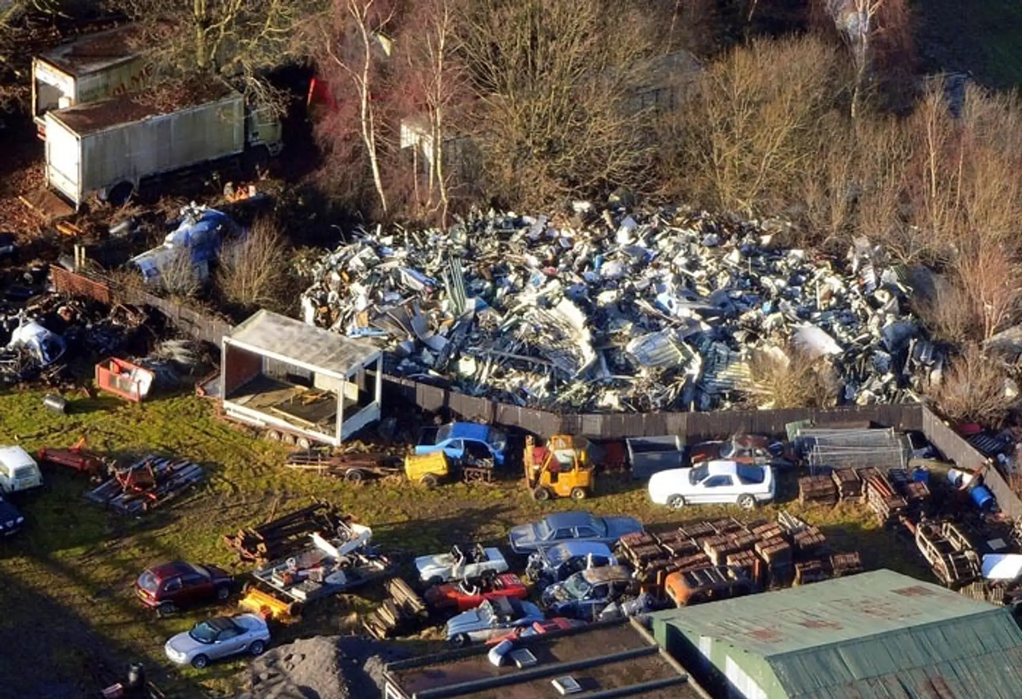 Trosky Boeingu 747 Pan Am, ktoré explodovalo 21. decembra 1998 nad Lockerbie, ležia v záchrannej ohrade pri meste Tattershalle.