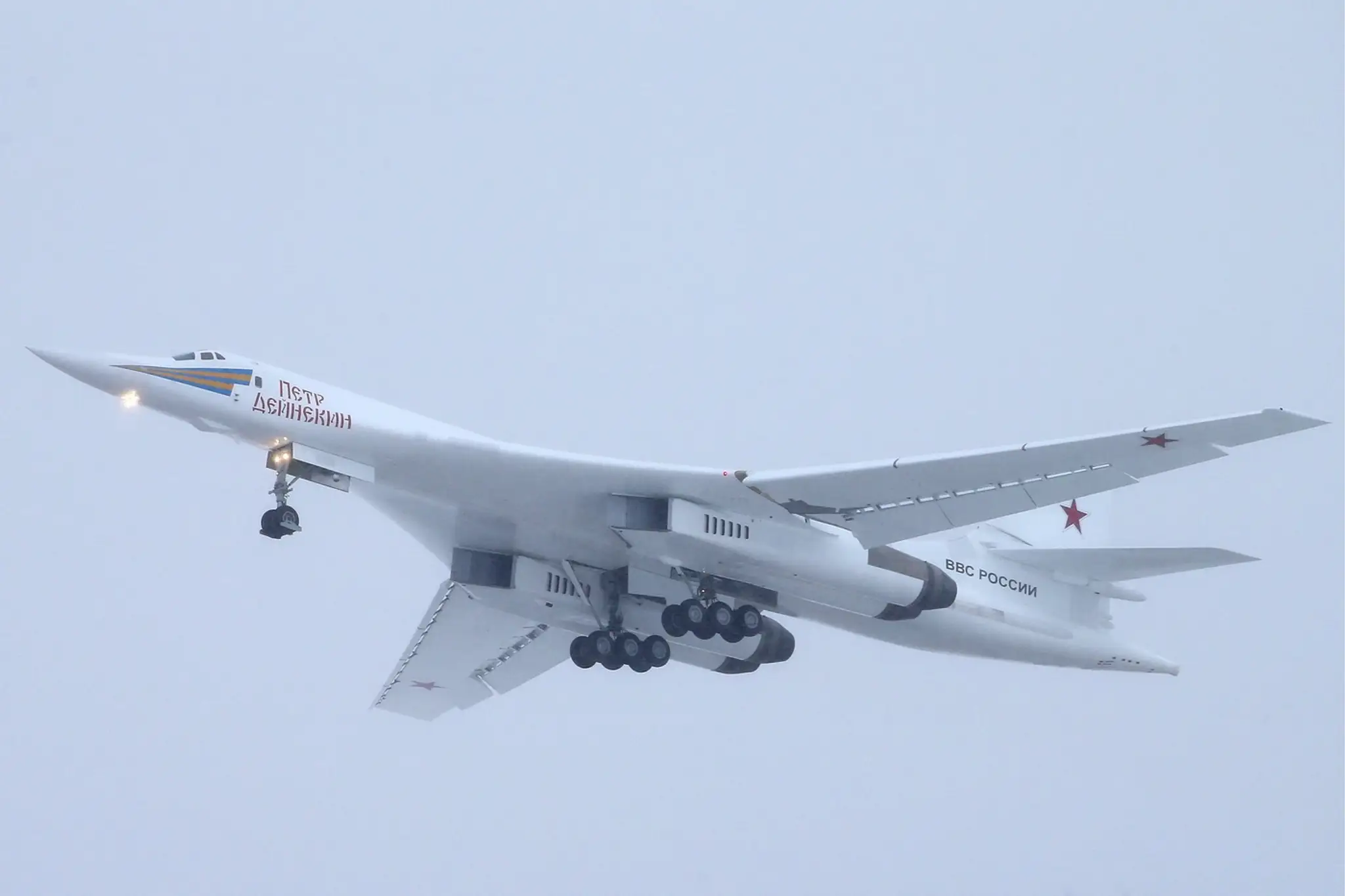 Stroj Tu-160M.