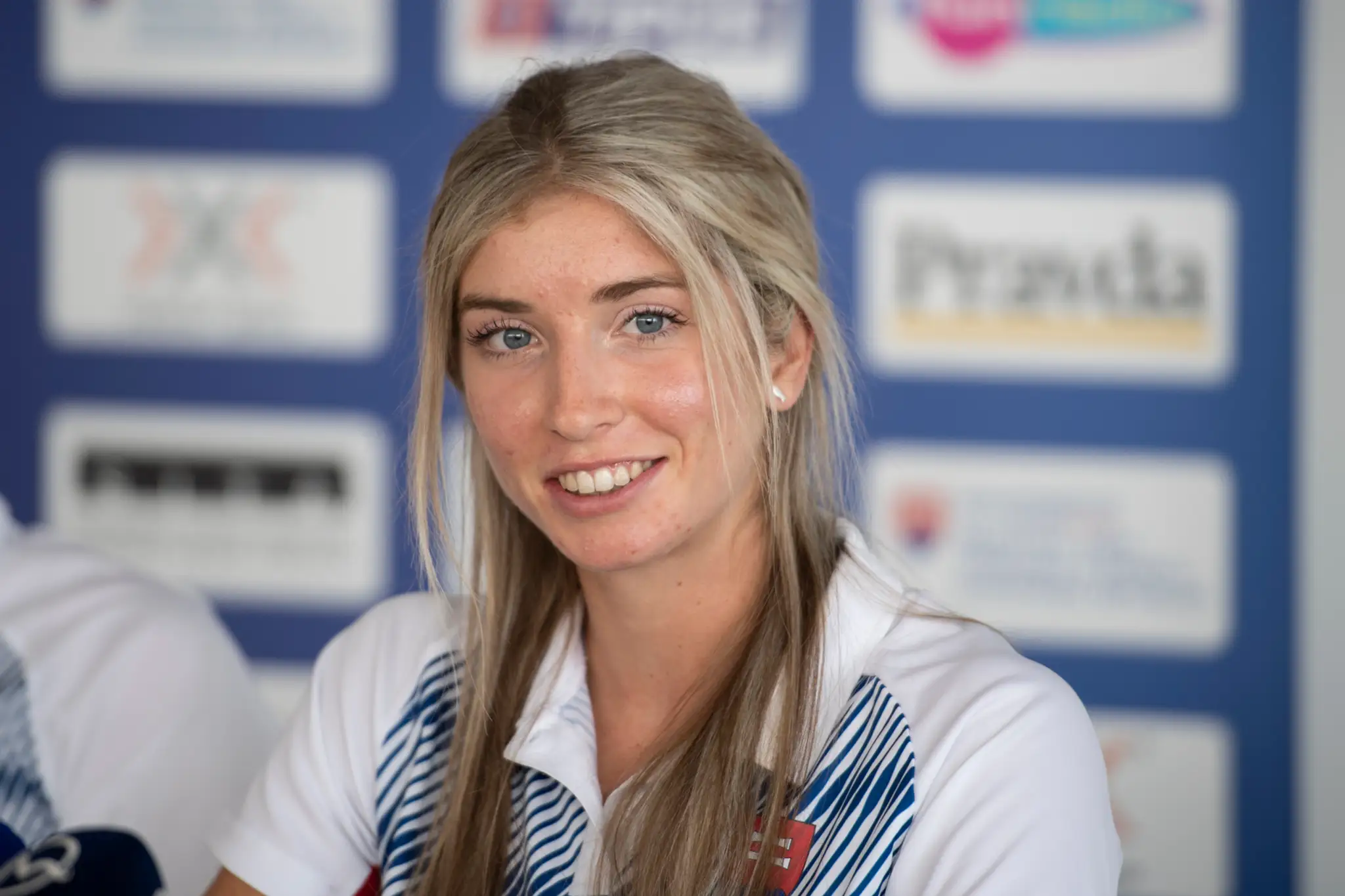 Emma Zapletalová počas brífingu Slovenského atletického zväzu so slovenskými olympionikmi. 