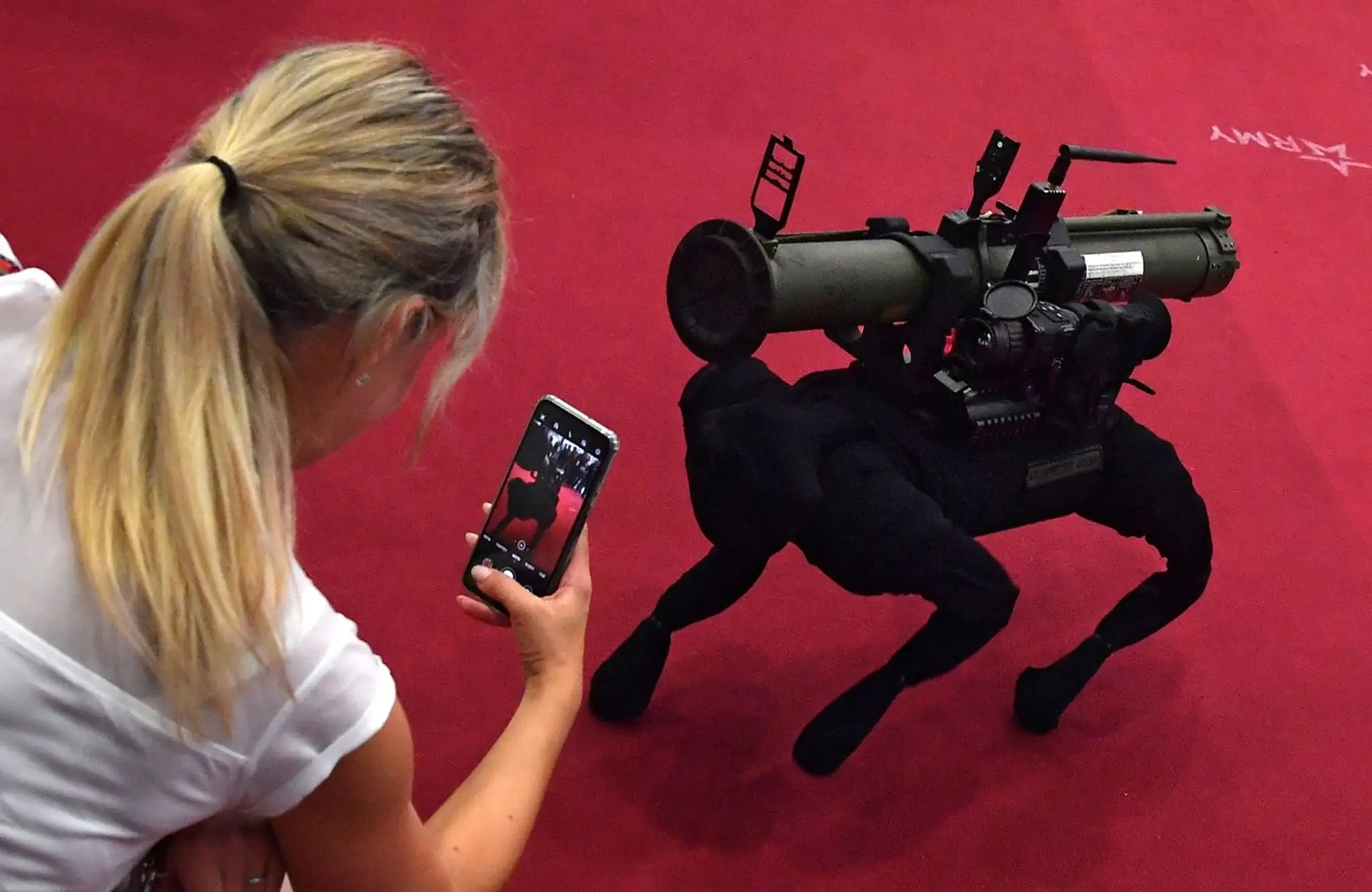 Ruský robodog.