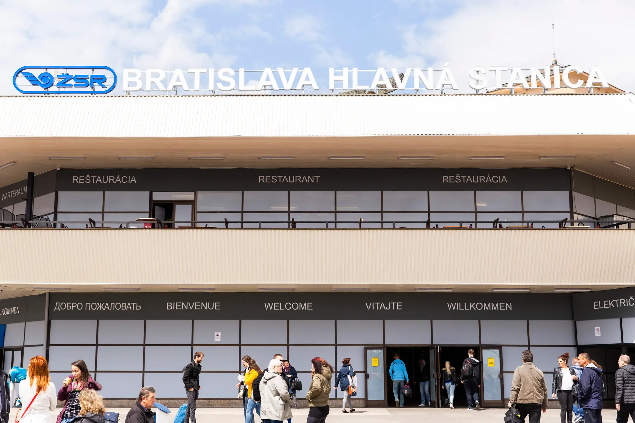 Hlavná železničná stanica v Bratislave