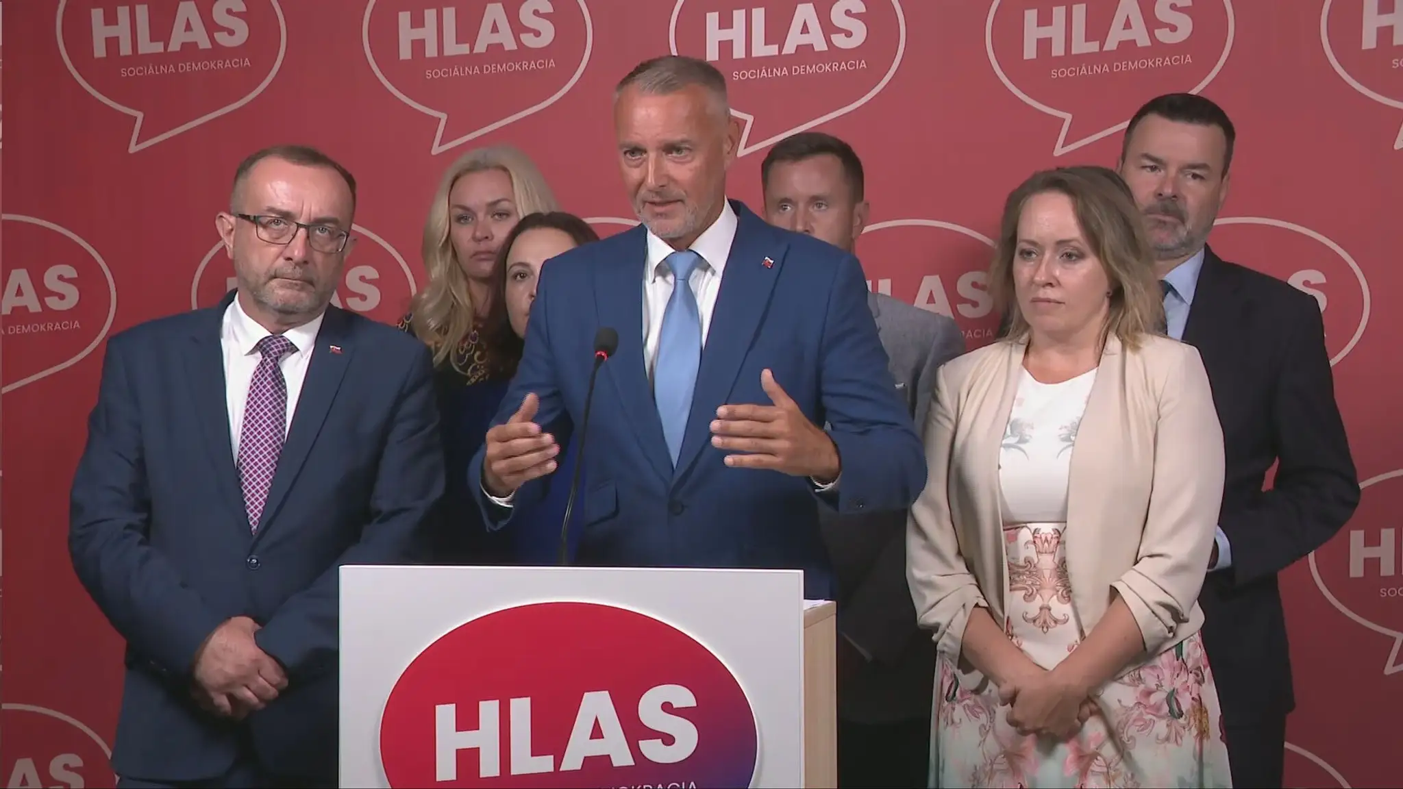 Hlas-SD navrhuje zmenu Ústavy.