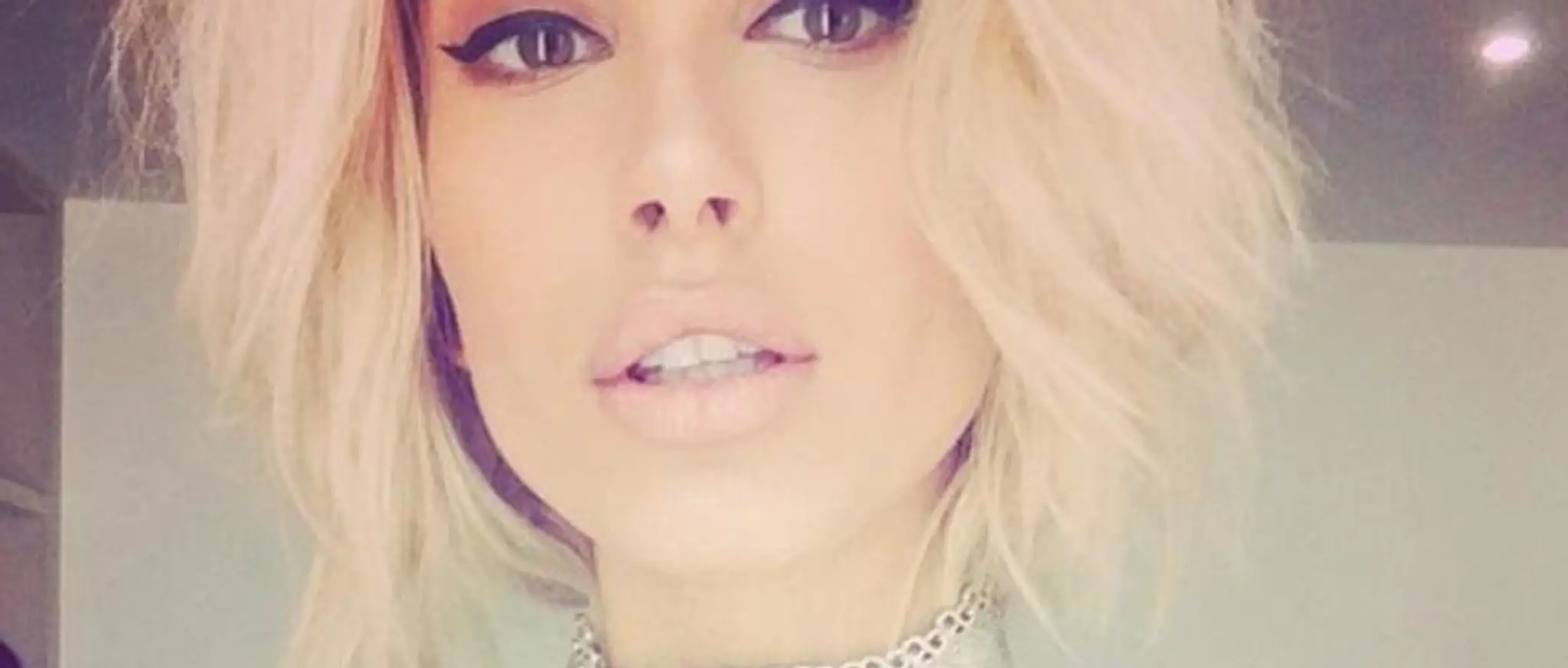 Hailey Baldwin je dcérou hollywoodskeho herca Stephena Baldwina. 