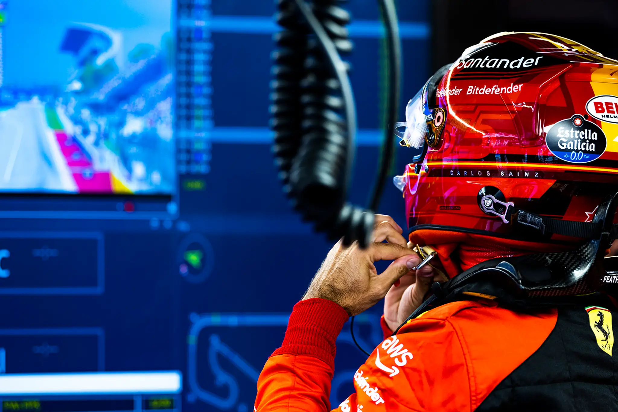 Carlos Sainz z tímu Ferrari