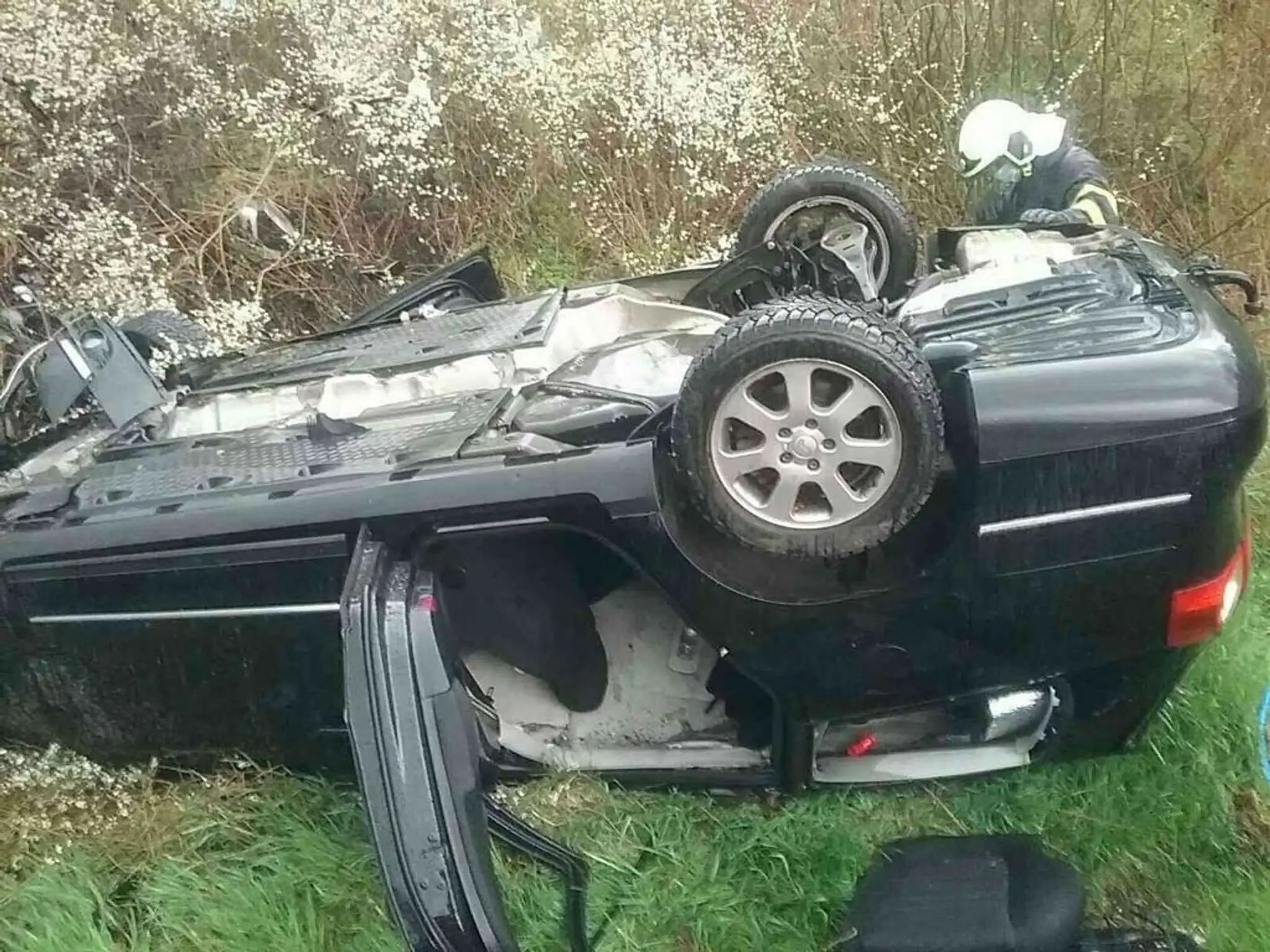 Nehoda pri Brezne si vyžiadala jednu obeť.