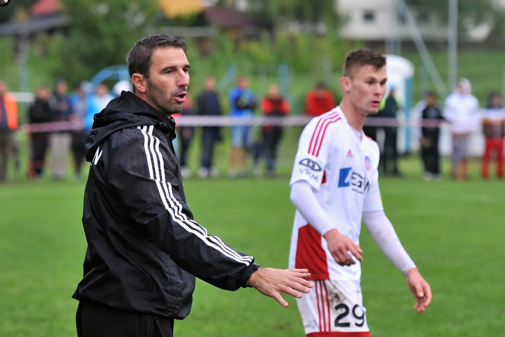 Vľavo vtedajší tréner AS Trenčín Martin Ševela a Erik Prekop na snímke z roku 2016.
