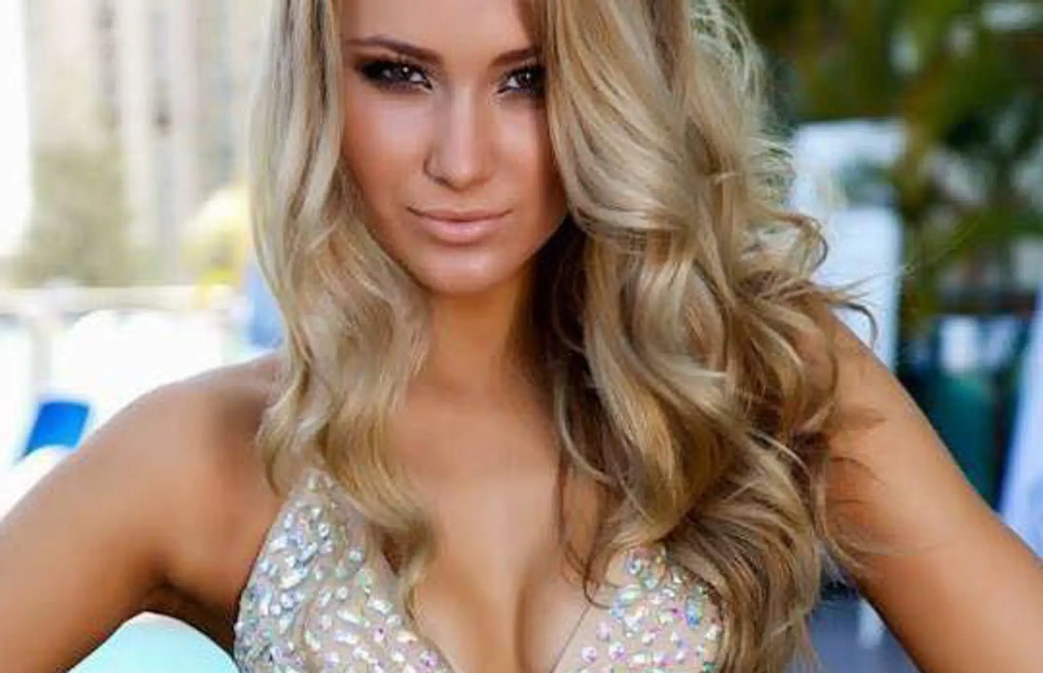 Miss V8 Supercar 2014- Stella Badenoch.