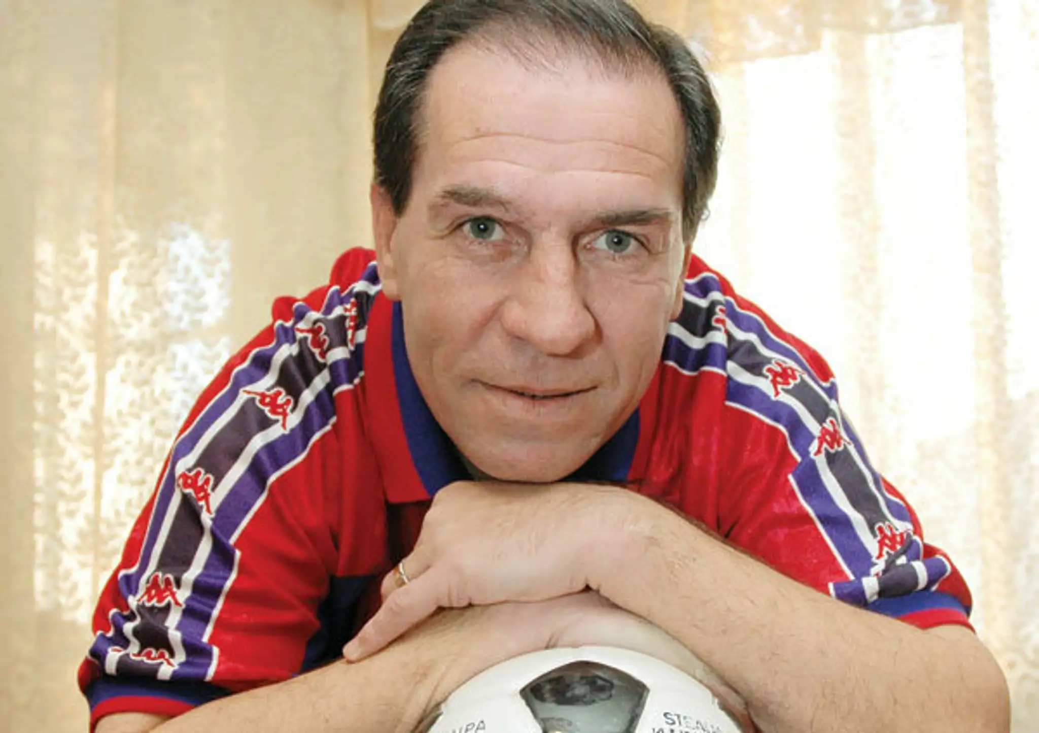 Rumunský futbalita Lucian Bălan.