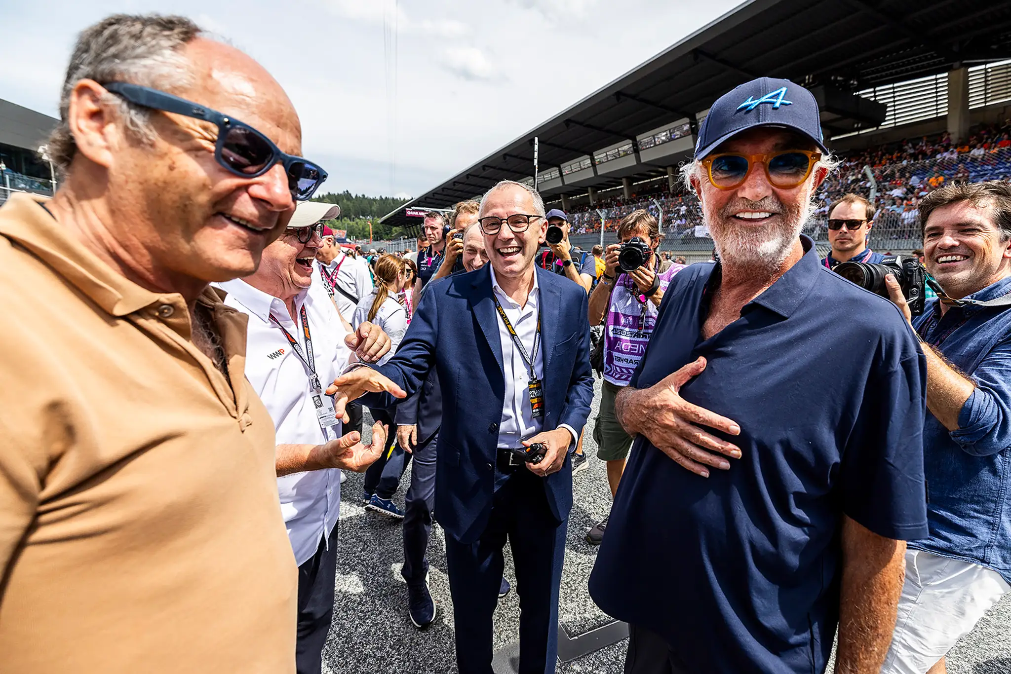 Osobnosť vedľa osobnosti. Briatore a Domenicali.