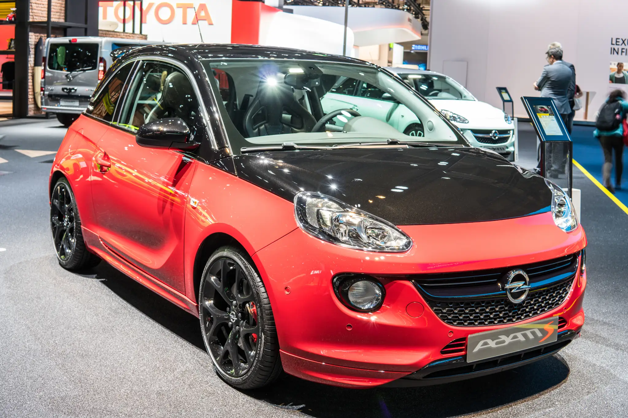 Opel Adam.