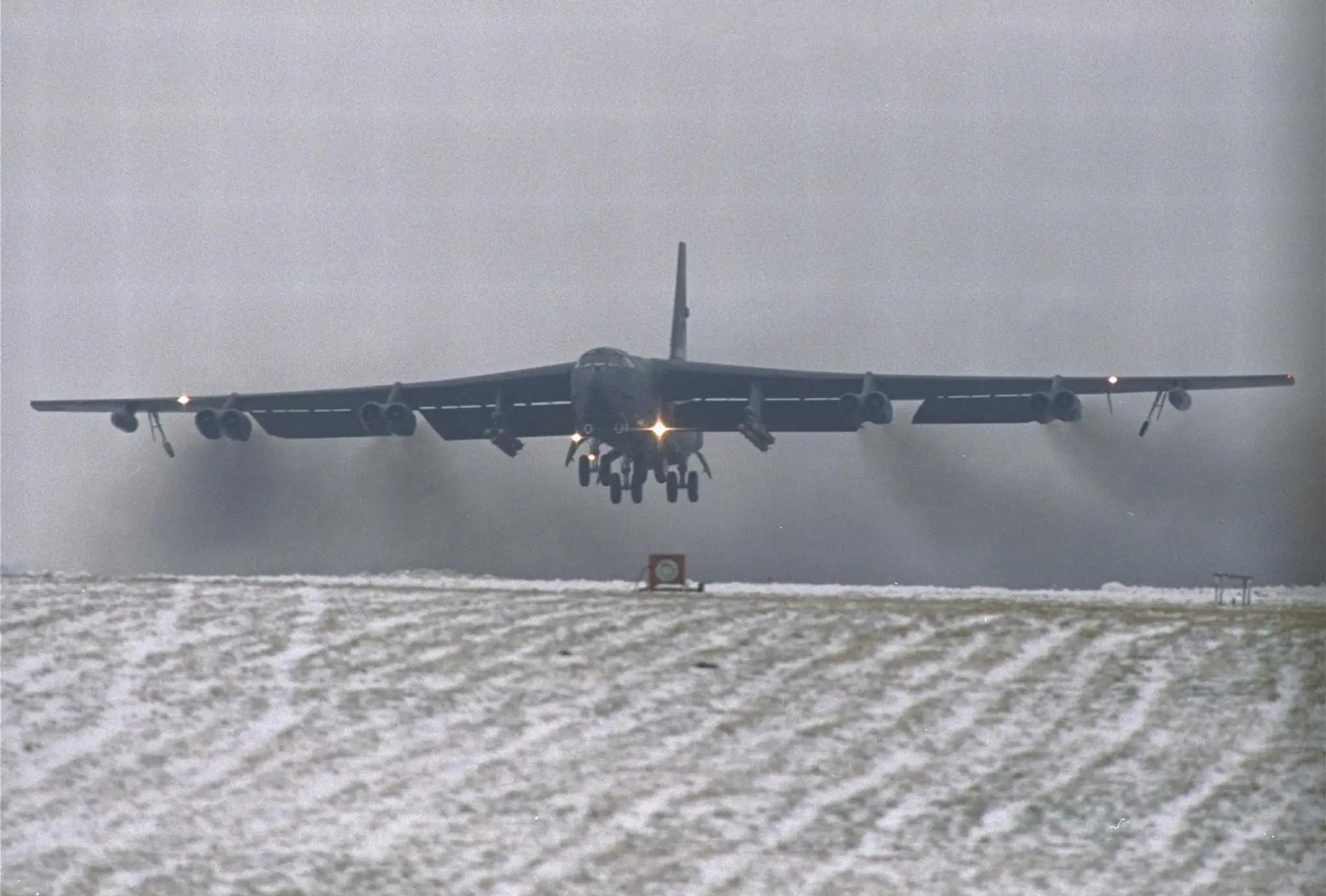 B52