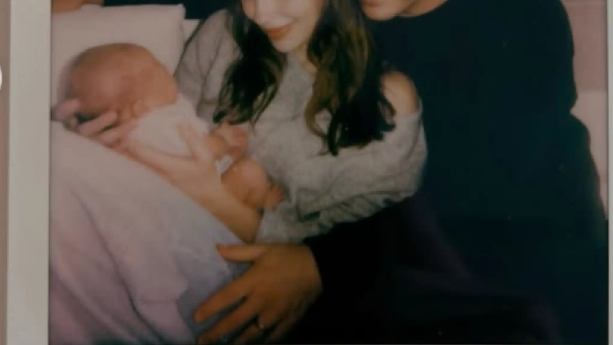 Herečka Natasha Perry a jej manžel, herec Bradley Steven Perry, sa stali rodičmi.