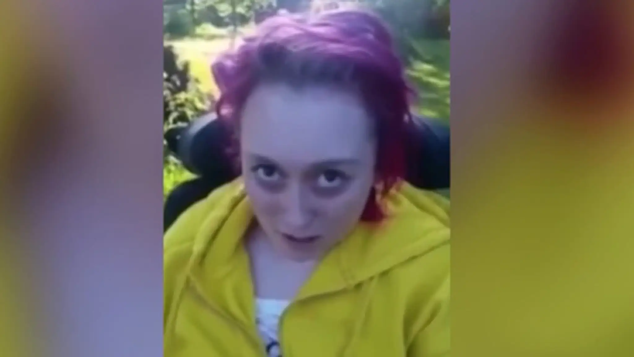 Amy Thomsonová sa zmenila na nepoznanie.
