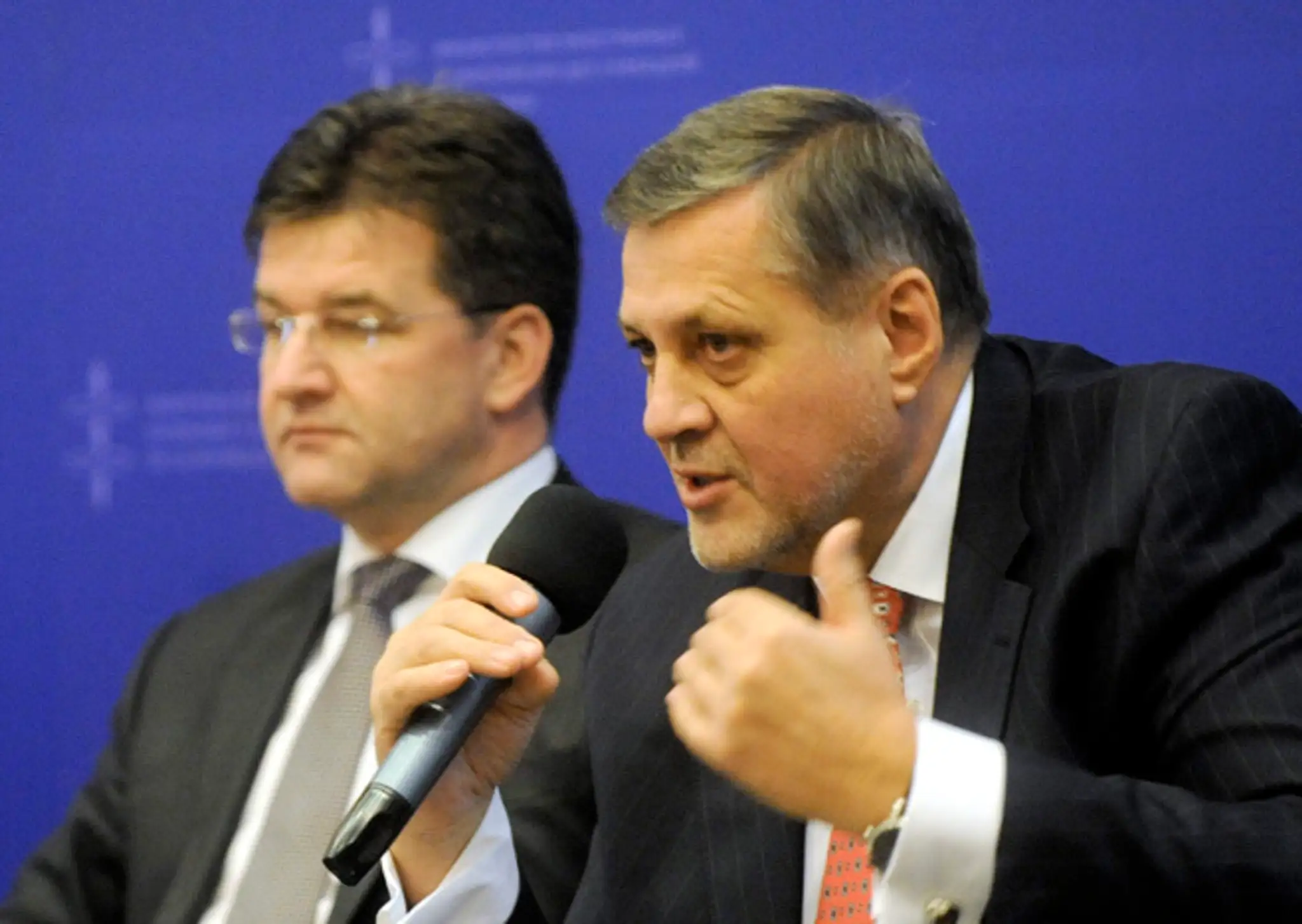 Miroslav Lajčák a Ján Kubiš na archívnej snímke.