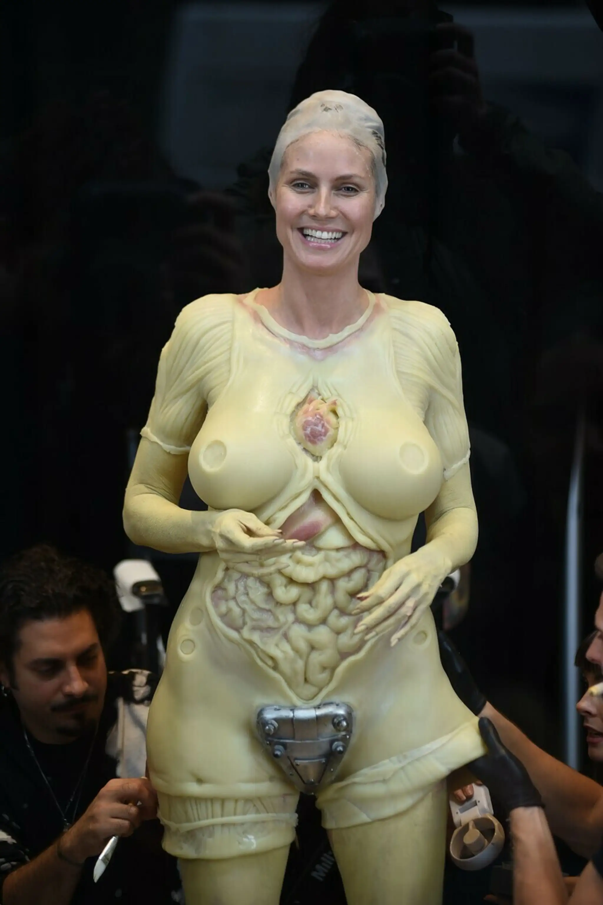 Heidi Klum počas prípravy na Halloweensku párty