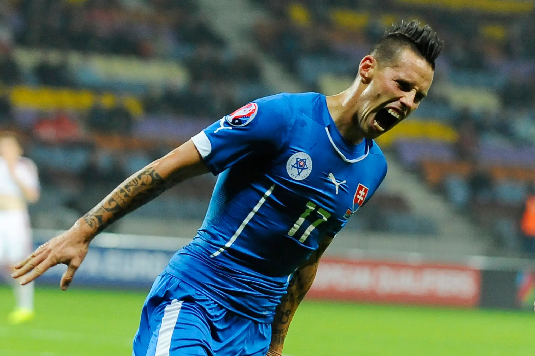 Marek Hamšík oslavuje prvý gól v zápase s Bieloruskom.