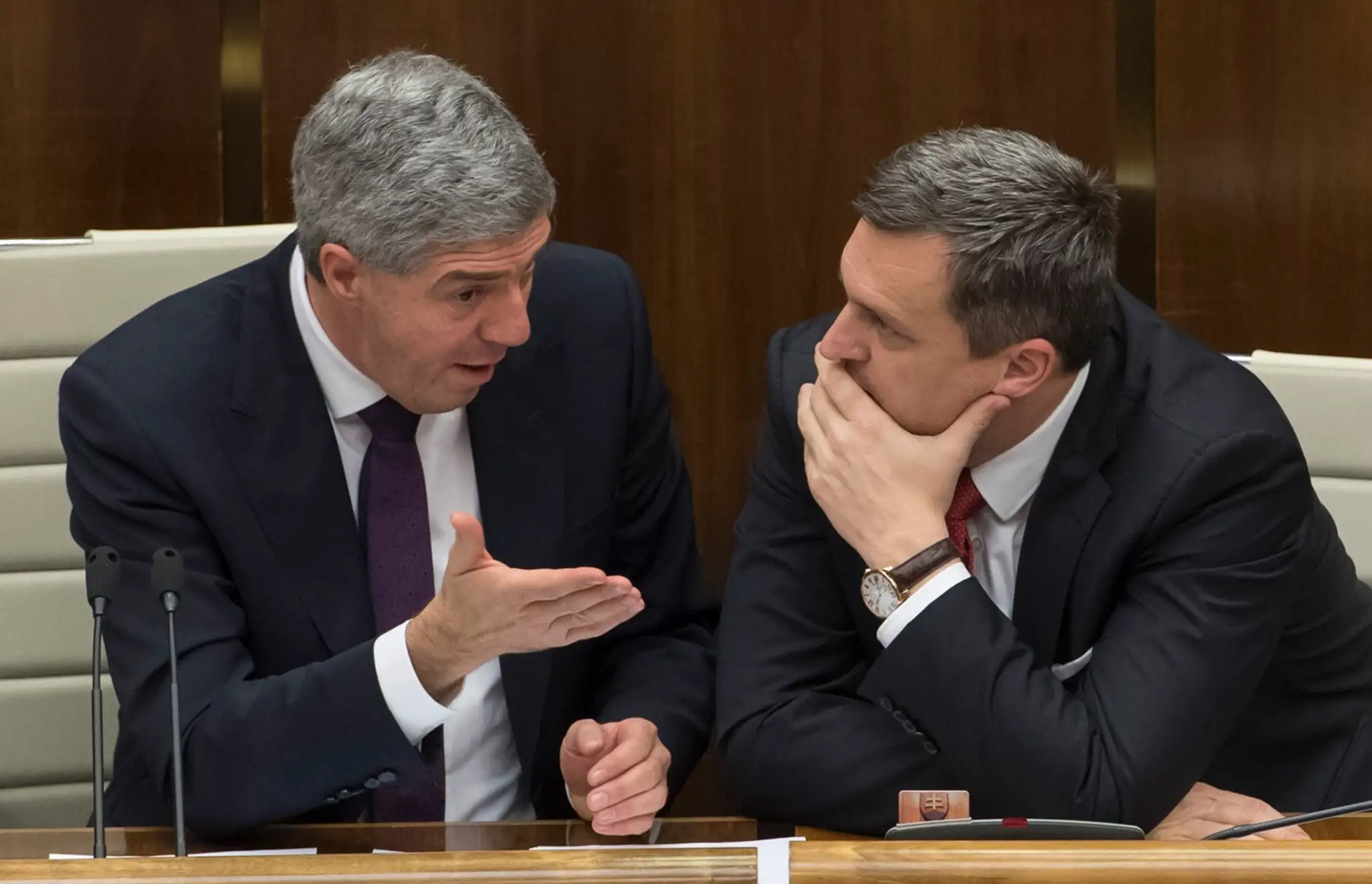 Na snímke sprava predseda NR SR Andrej Danko (SNS) a podpredseda NR SR Béla Bugár (Most-Híd)