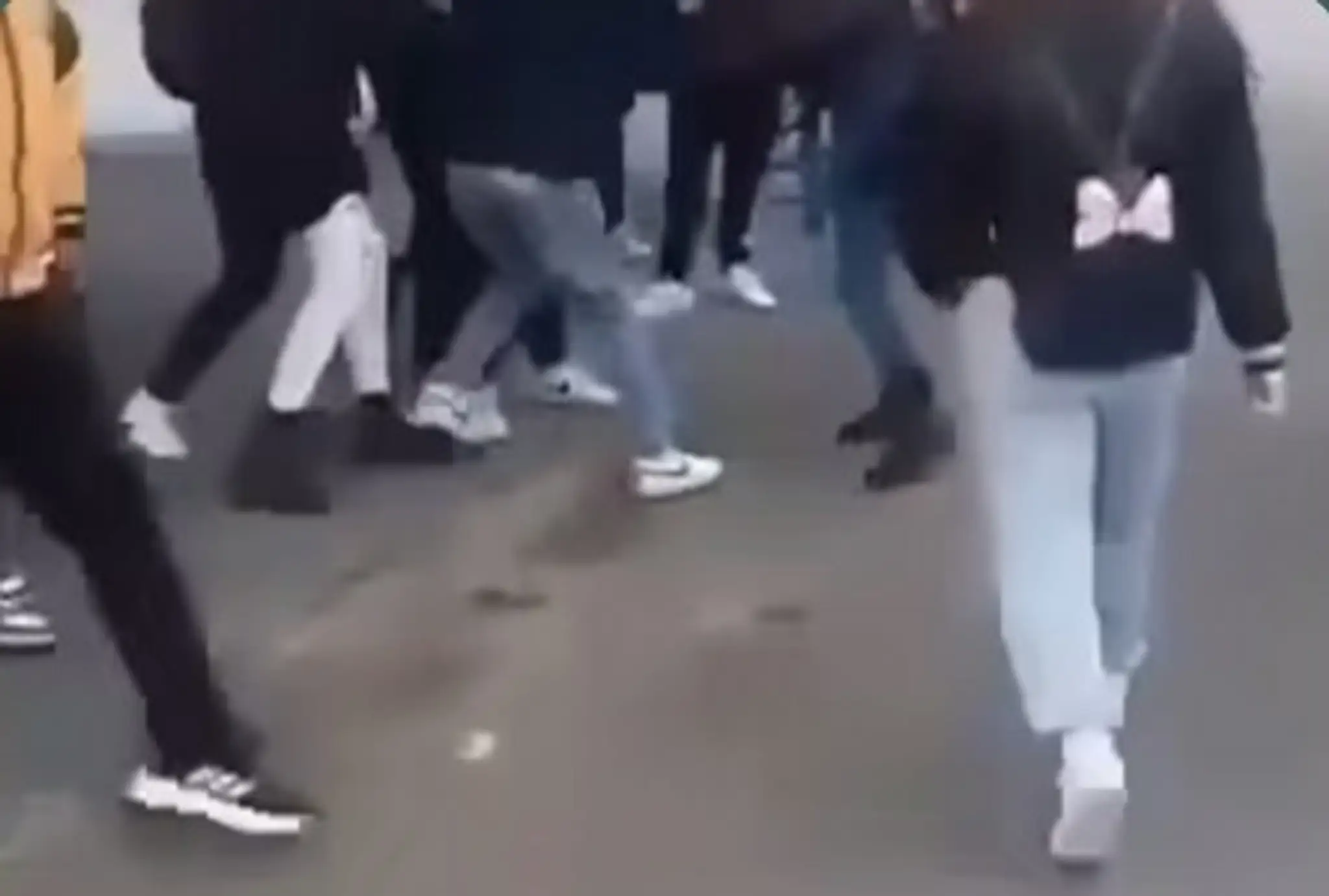Záber z bitky.