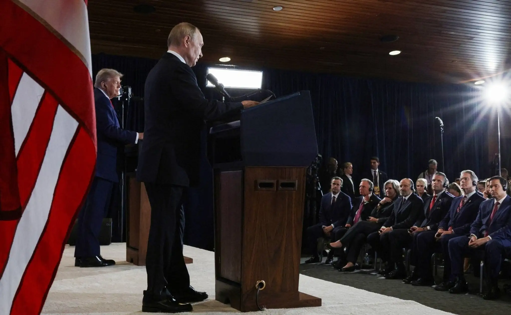 Spoločná tlačová konferencia prezidentov USA a Ruska.
