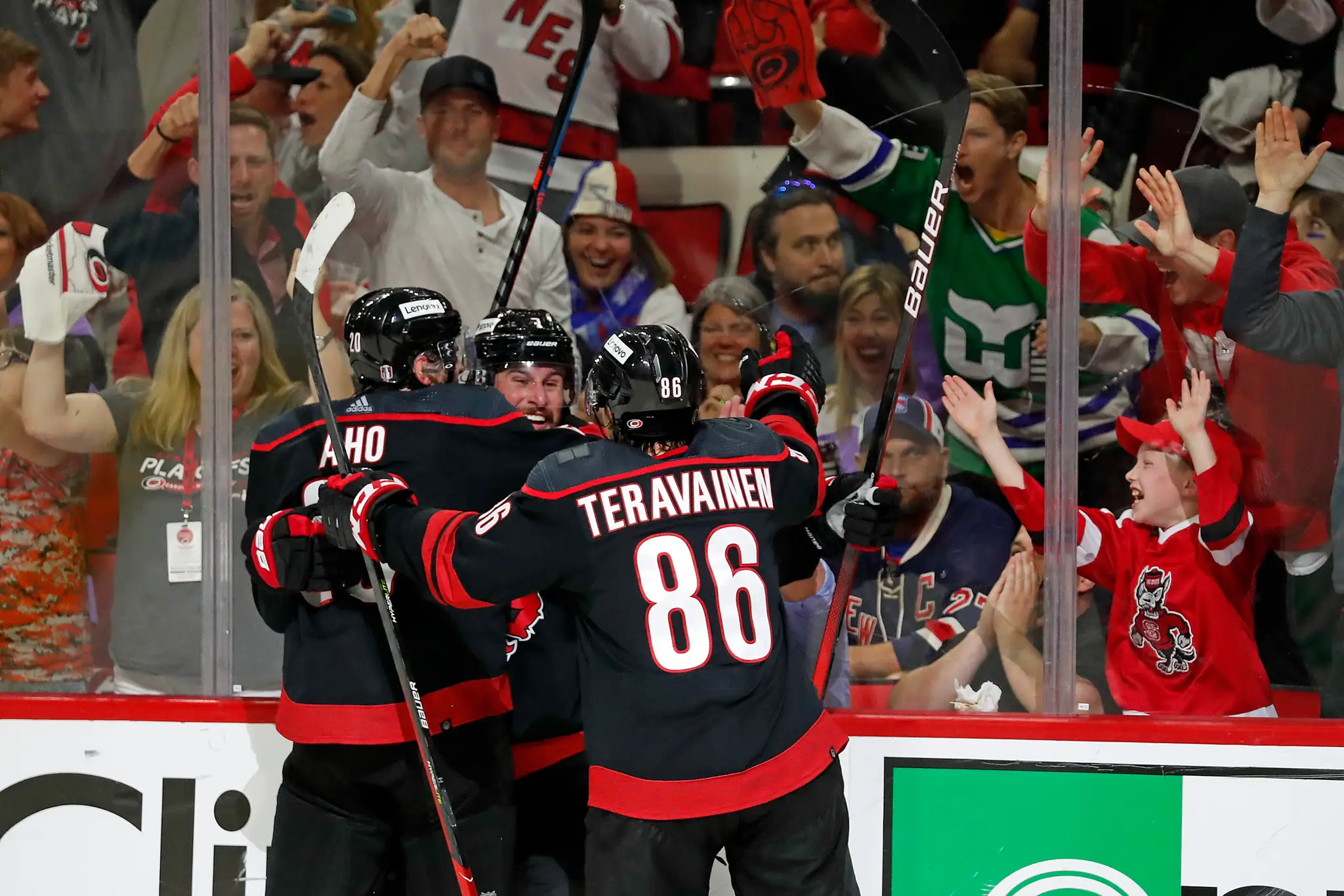 Hráči Carolina Hurricanes.