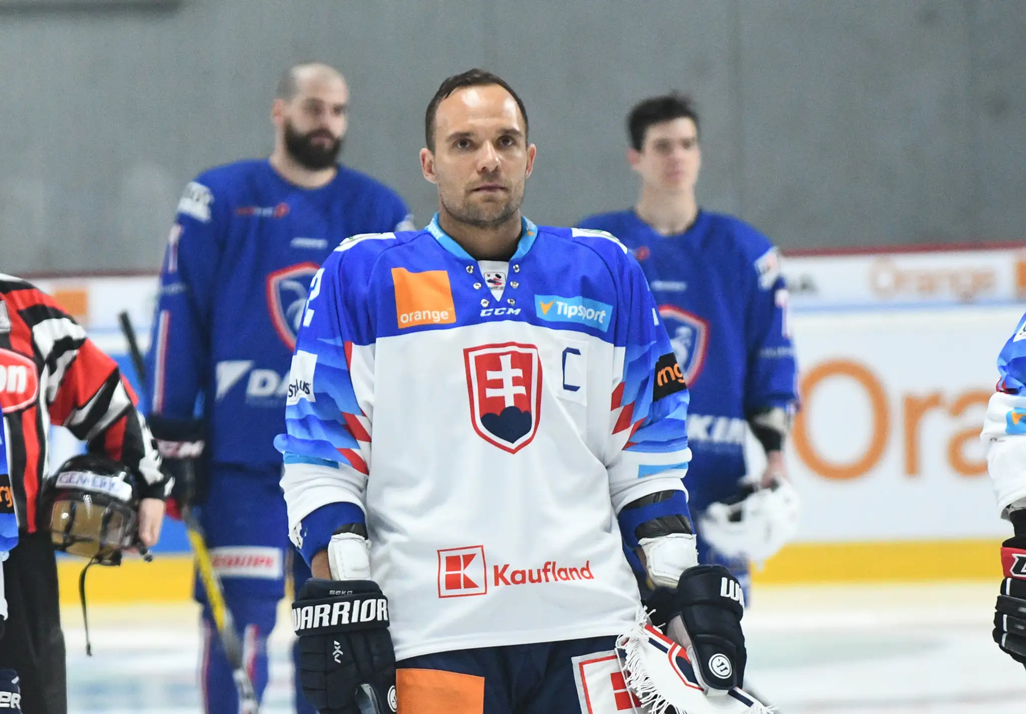 Obranca Andrej Sekera v prípravnom zápase pred MS 2018 proti Francúzsku