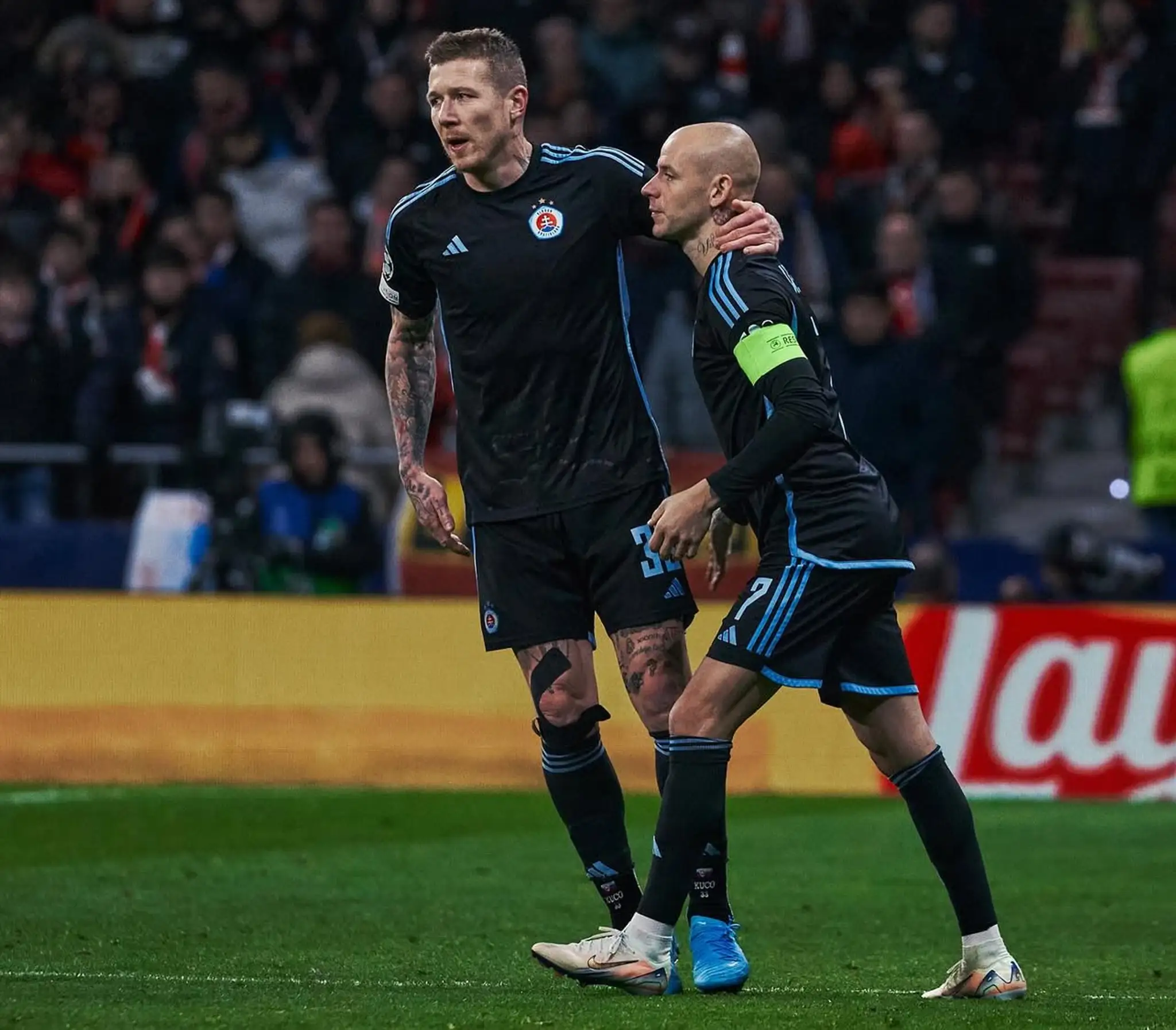 Po veľkolepom návrate mu Juraj Kucka okamžite a s radosťou odovzdal späť i kapitánsku pásku.