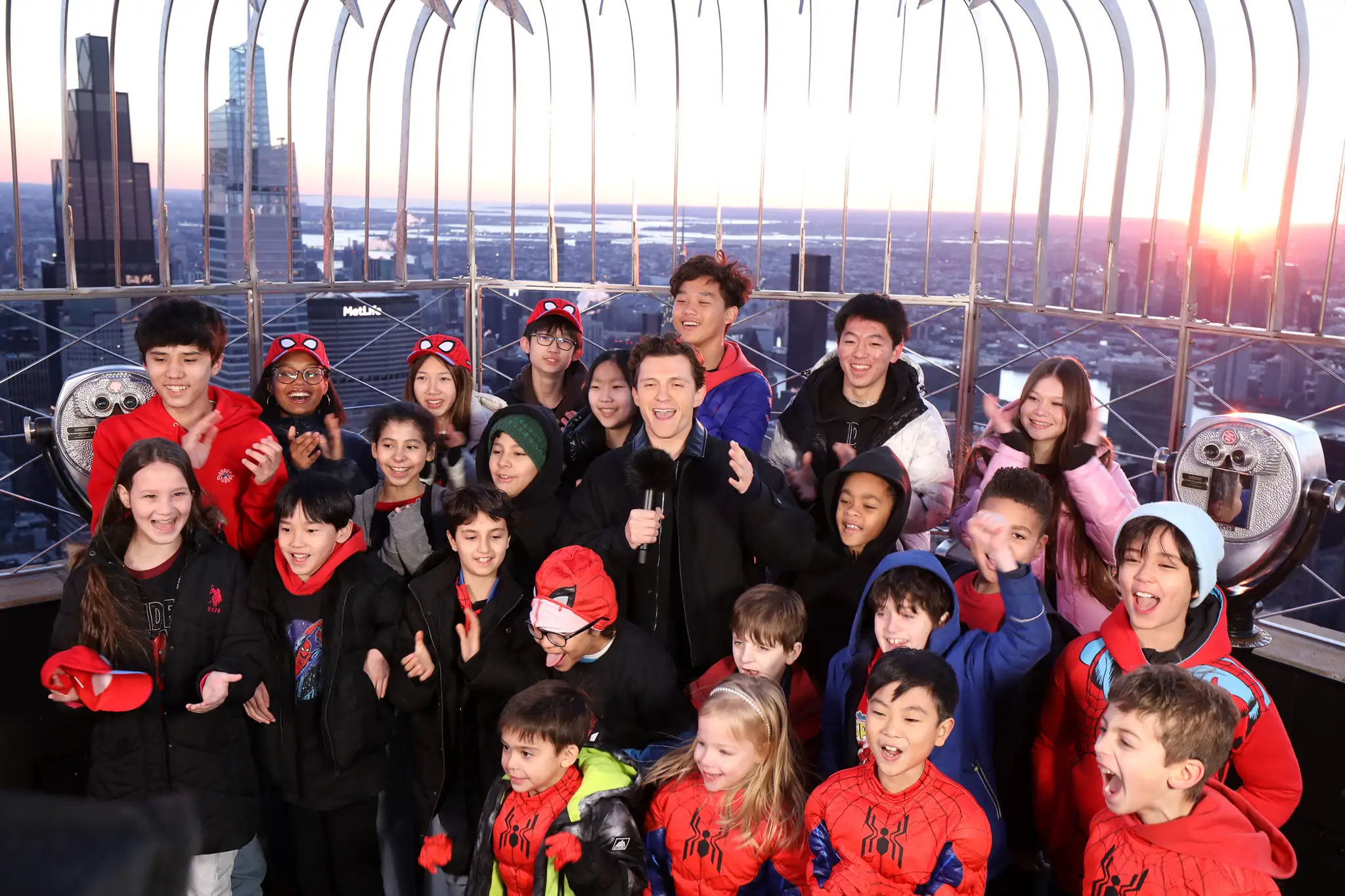 Tom Holland s komunitou fanúšikov Spider-Mana