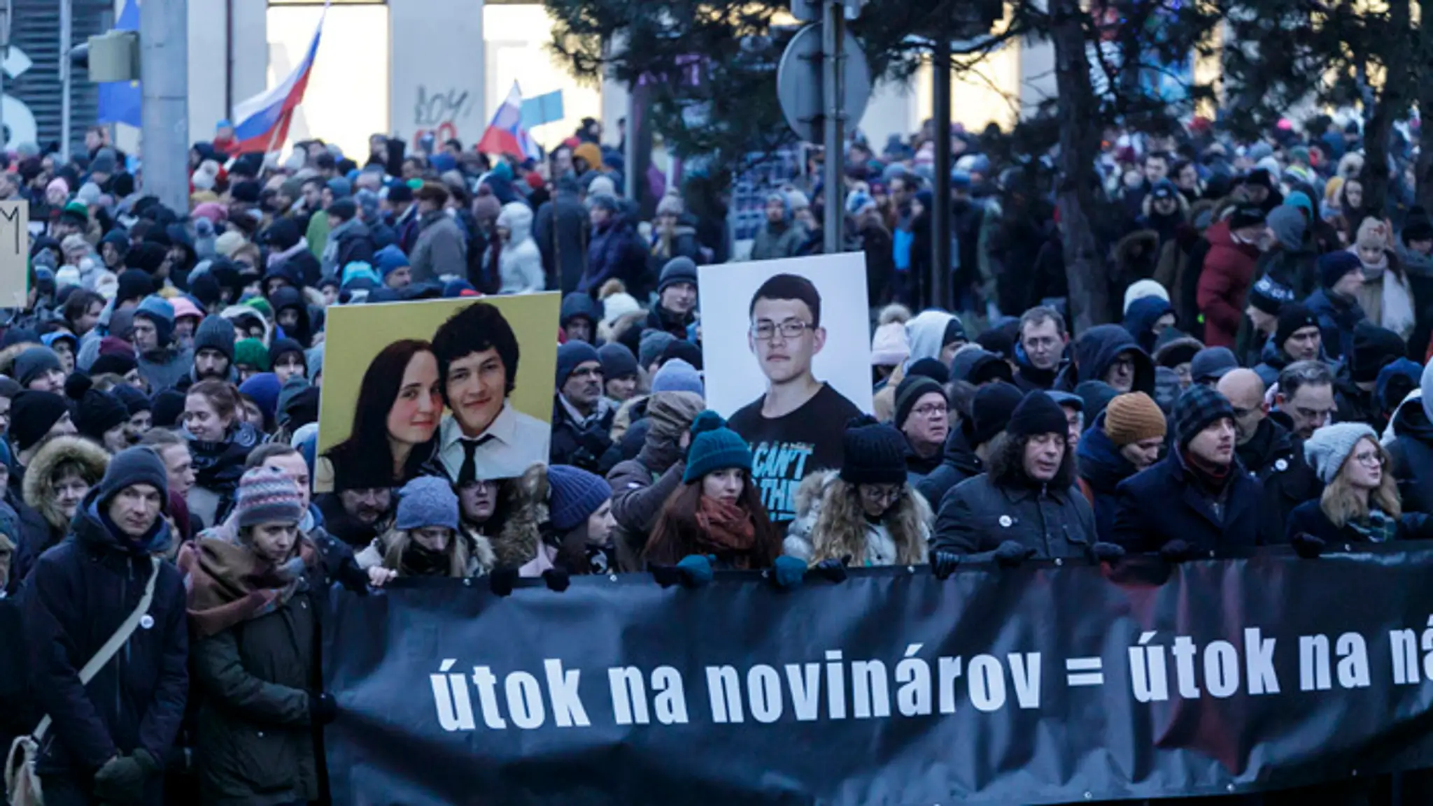 Spomienkový pochod na zavraždeného novinára Jána Kuciaka a snúbenicu Martinu Kušnírovú v Bratislave.