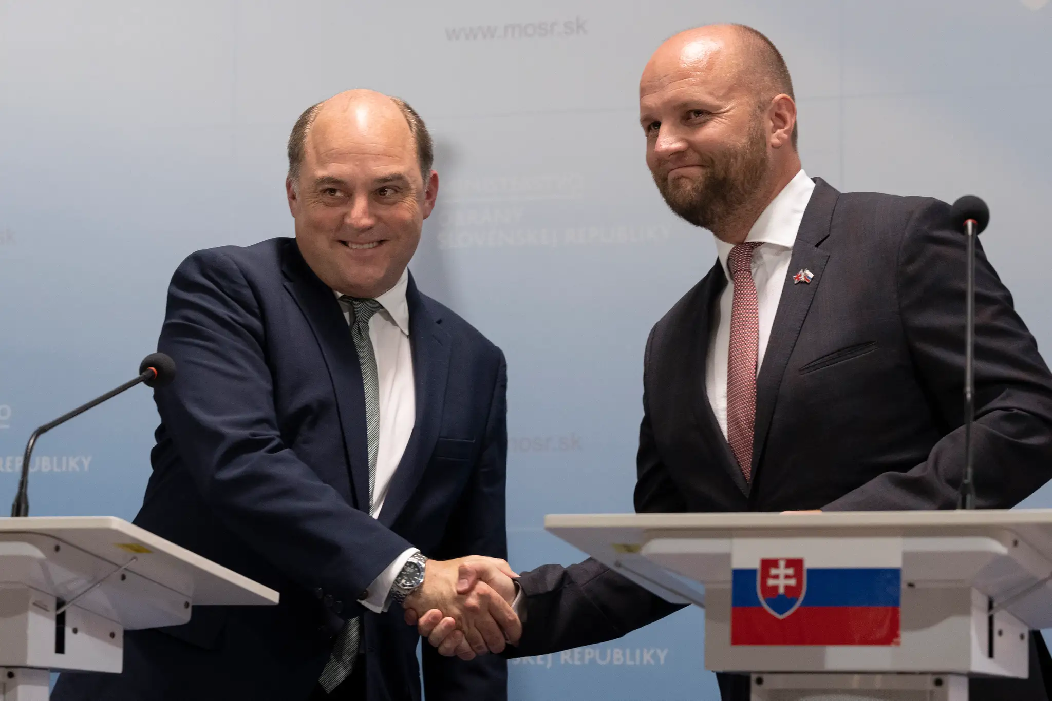 Minister obrany Veľkej Británie Ben Wallace a Jaroslav Naď