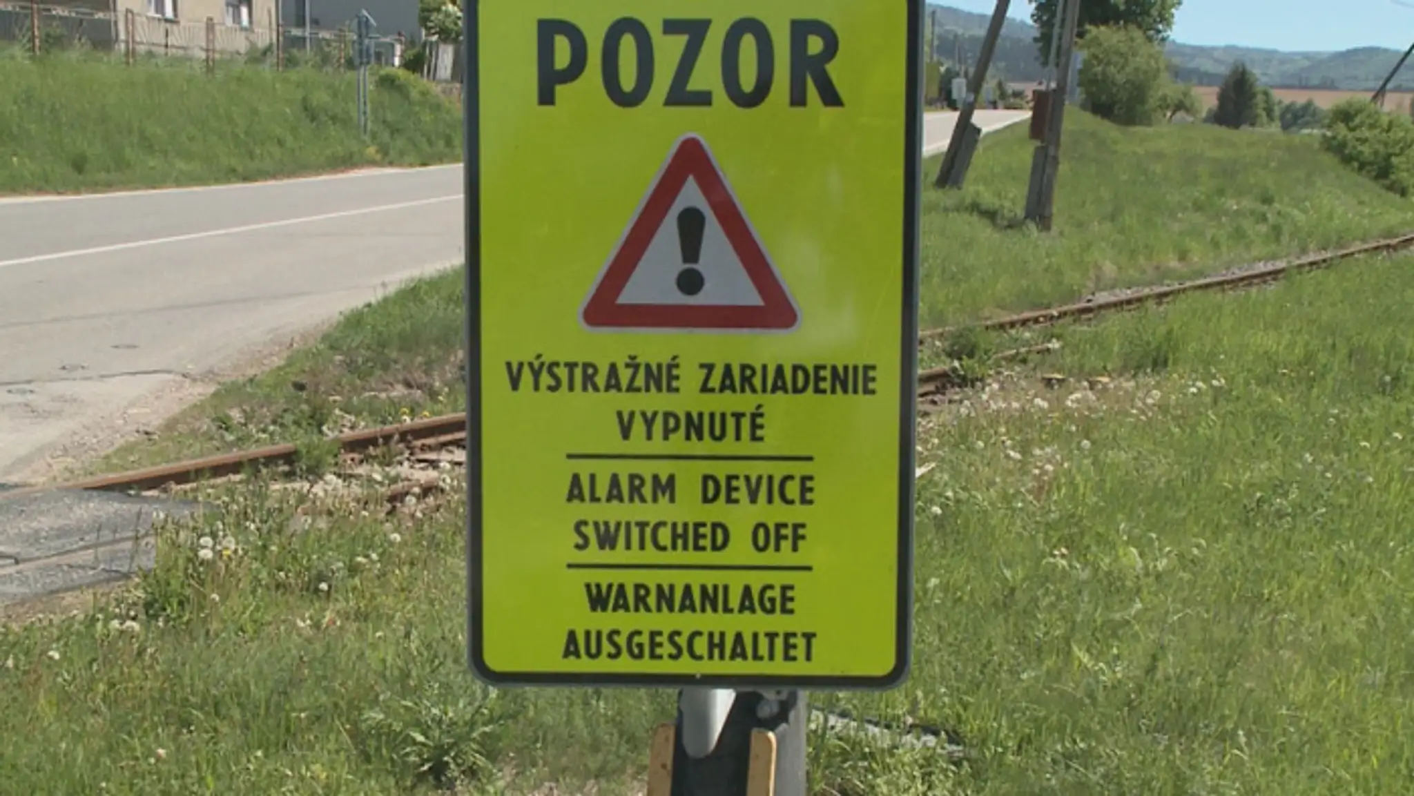Priecestie bez signalizácie.
