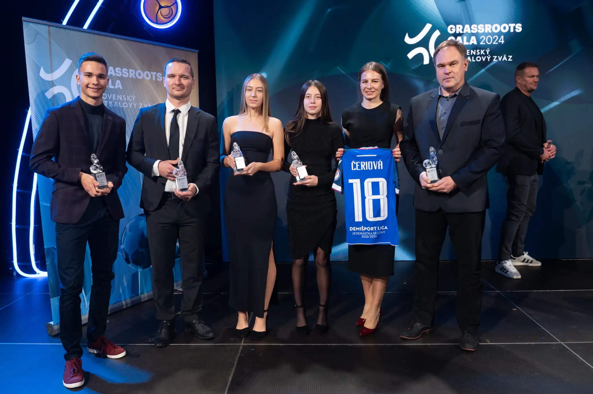 Odovzdávanie cien Grassroots gala.