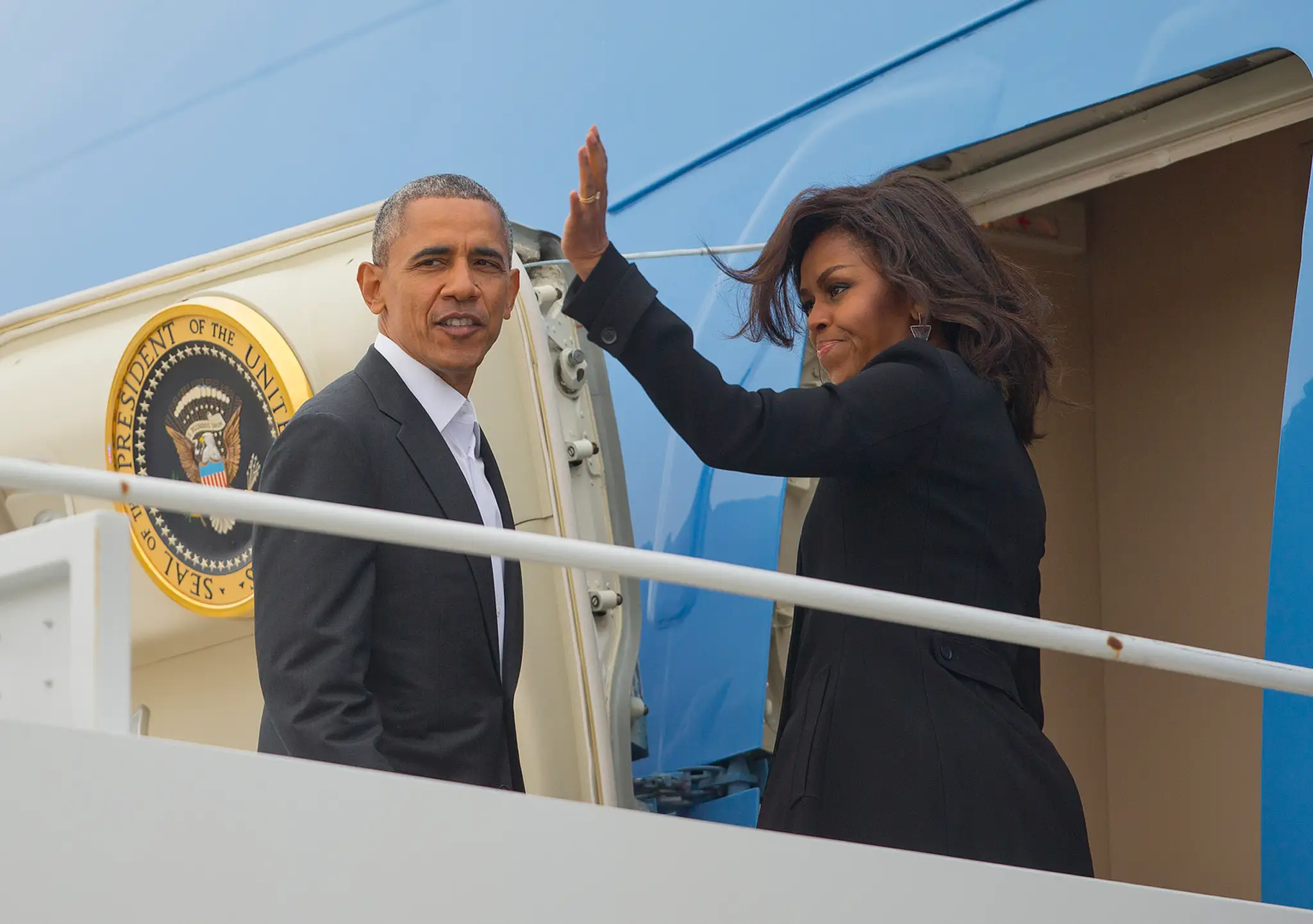 Barack Obama priletel na Kubu
