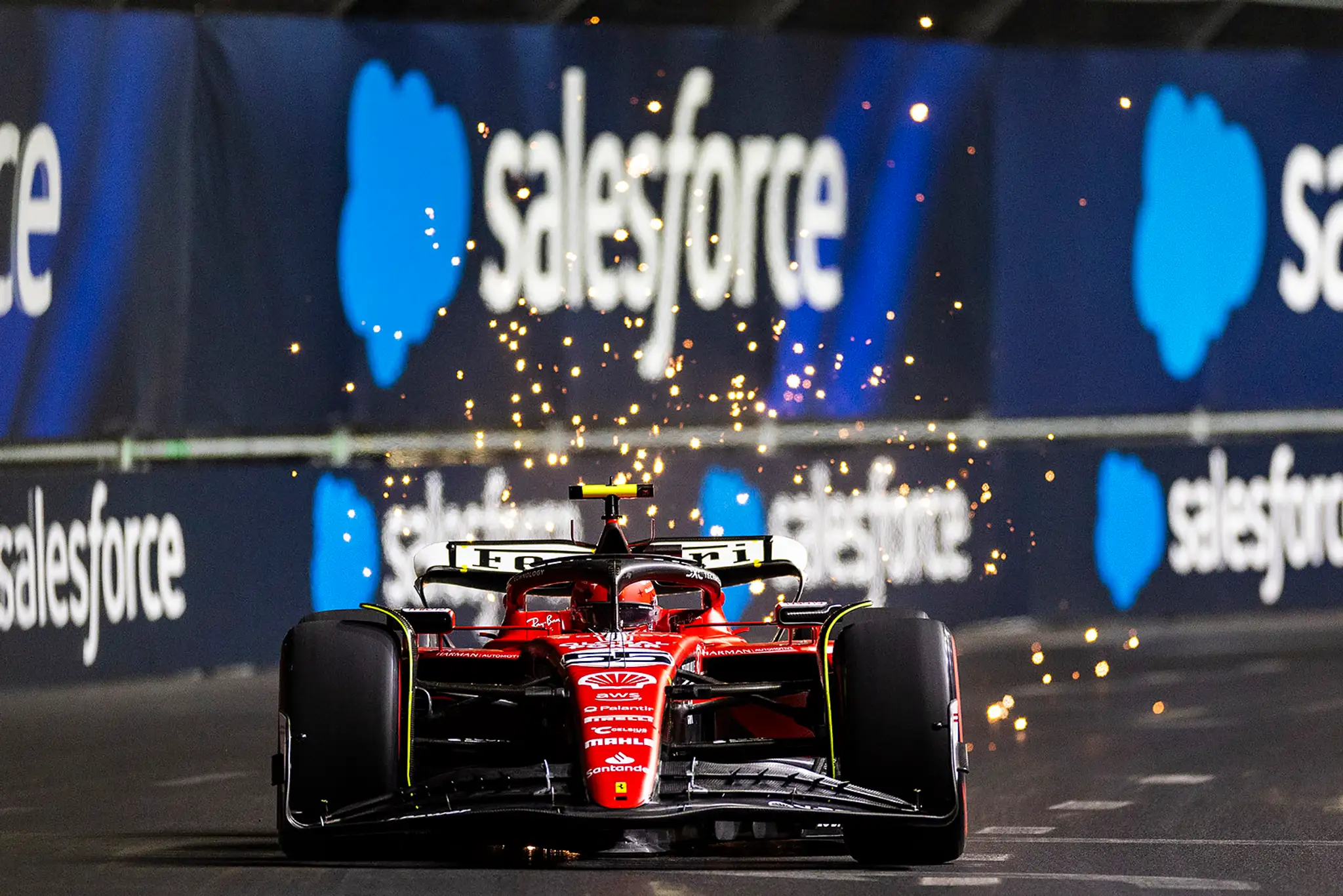 Carlos Sainz na Ferrari.
