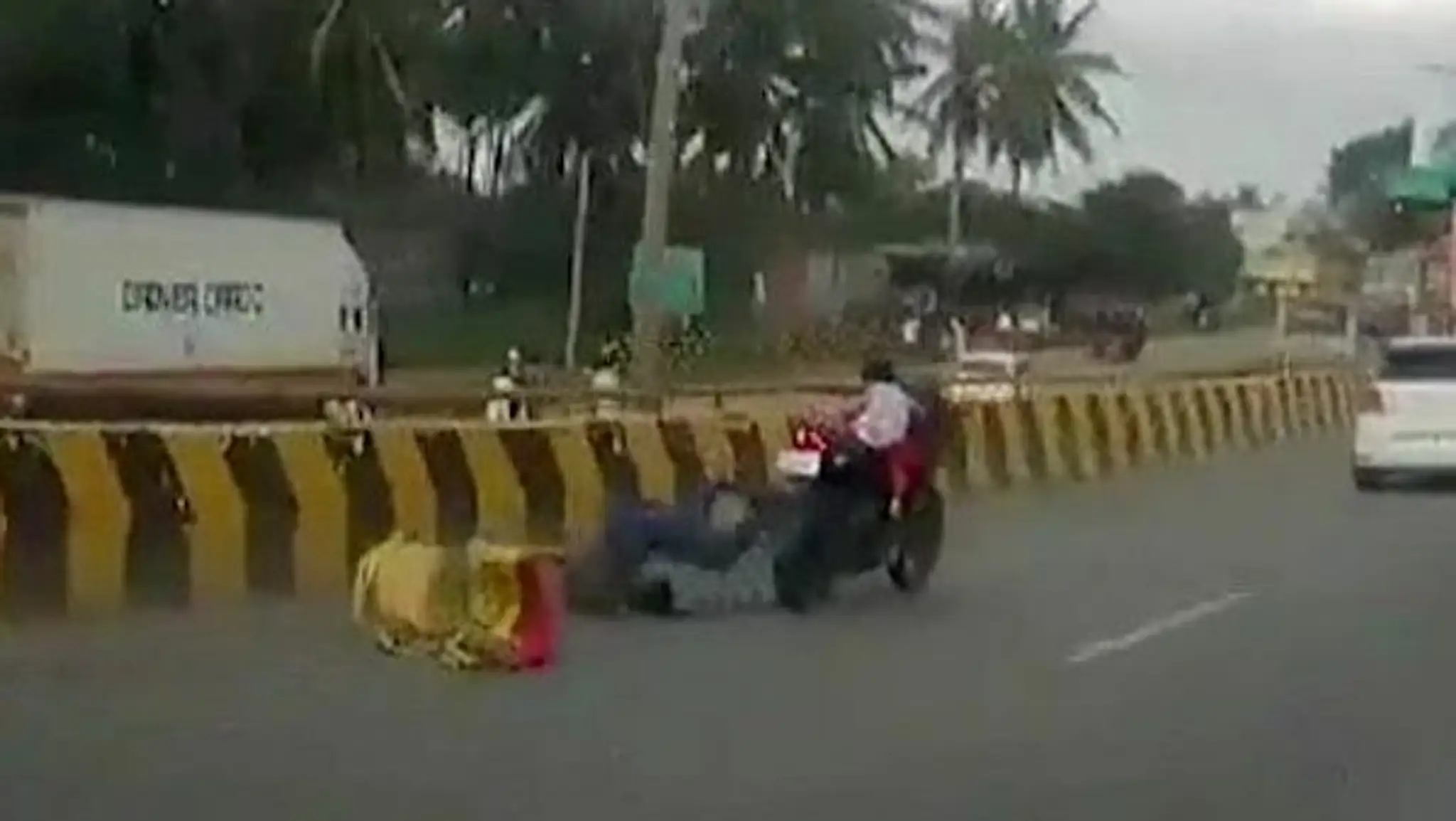 Nehoda na motorke v Indii