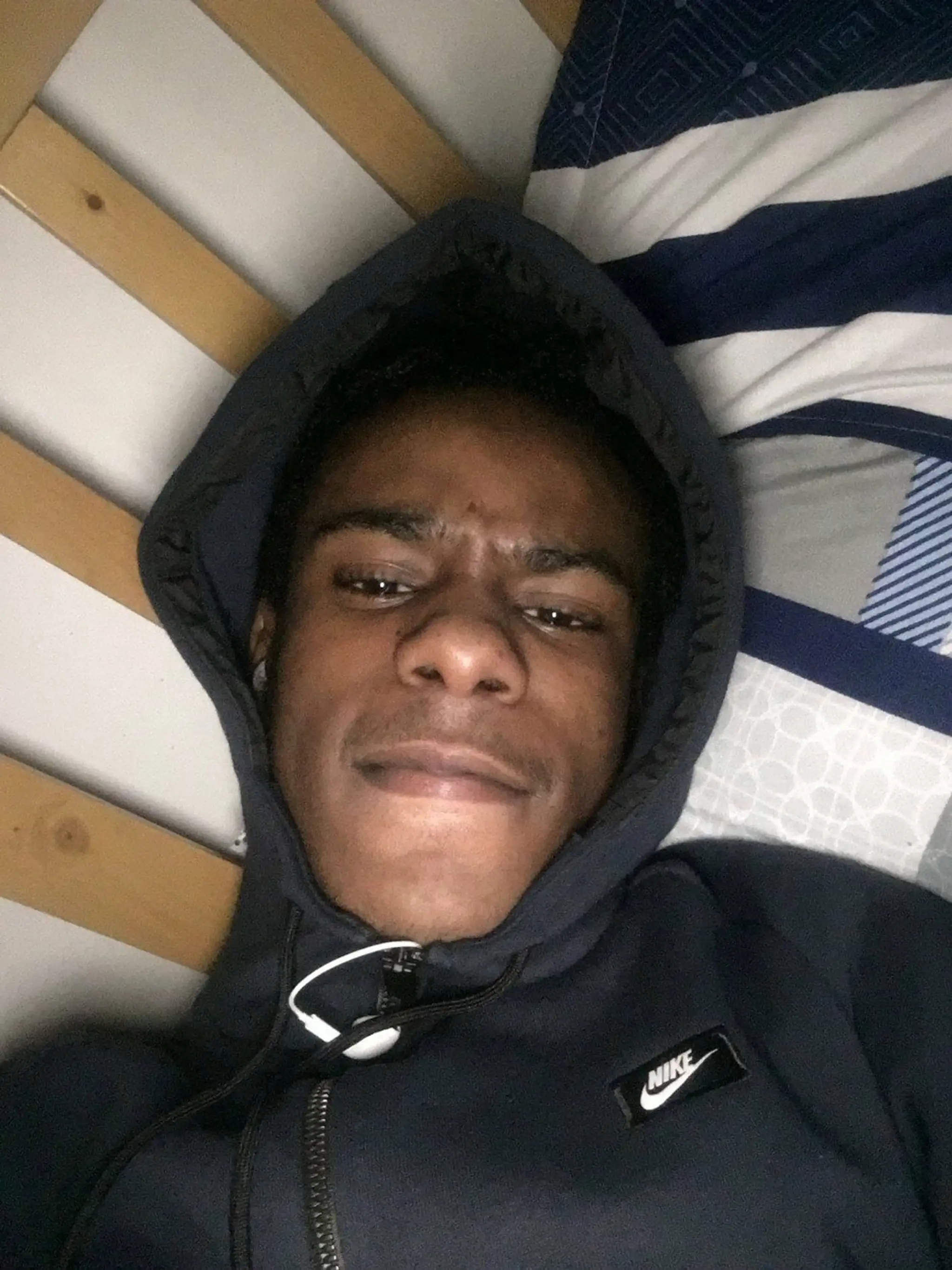 Rhyhiem sa stal obeťou násilnej vlny v Londýne. 