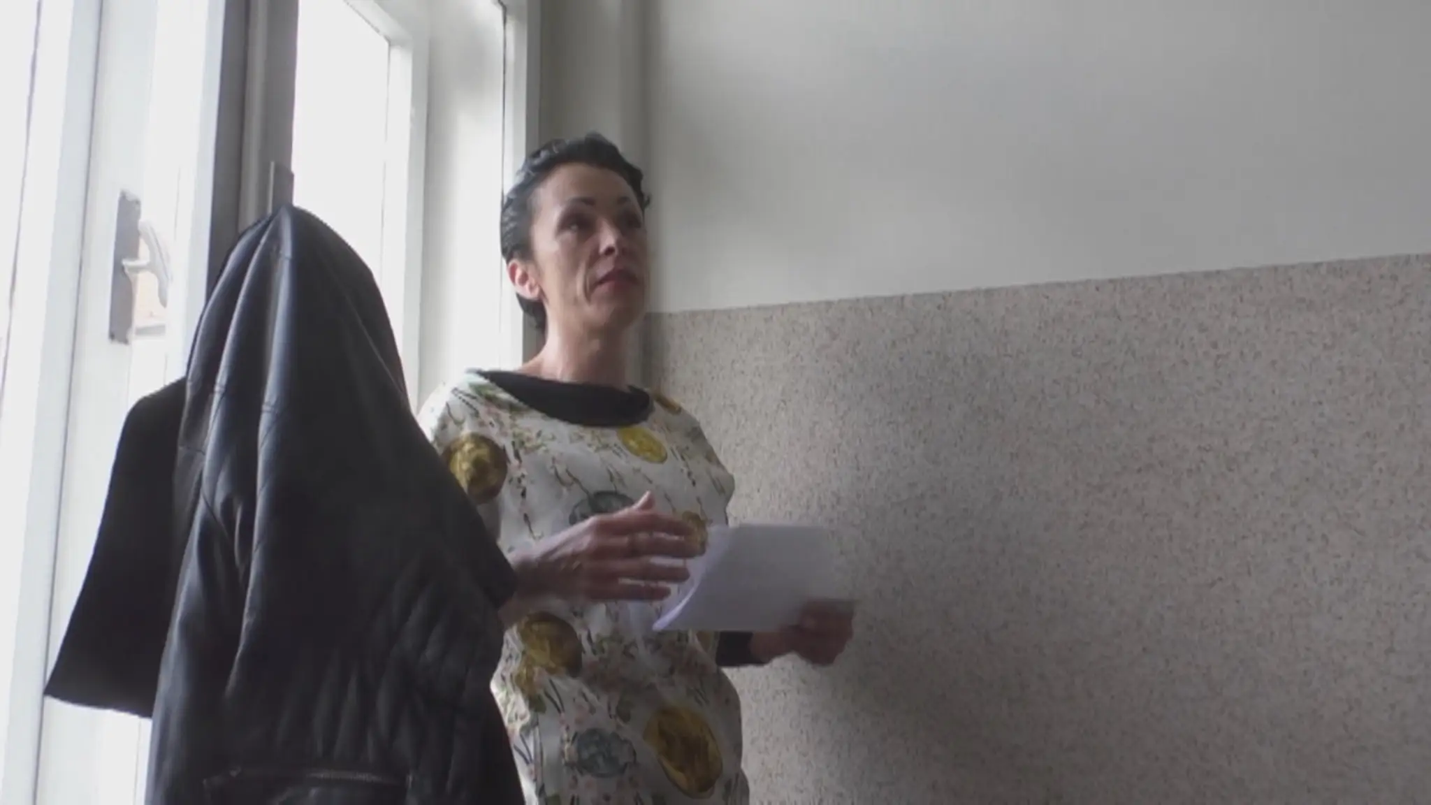 Žena tvrdí, že sochu Ježiša chcela zrekonštruovať.