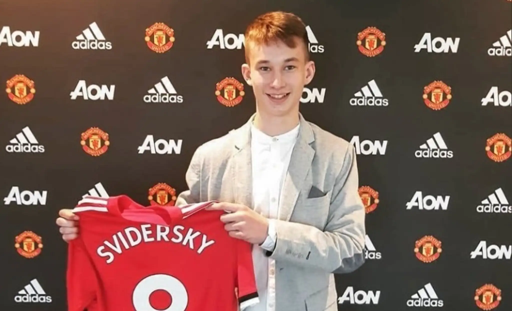 Martin Šviderský sa stal hráčom akadémie Manchestru United.