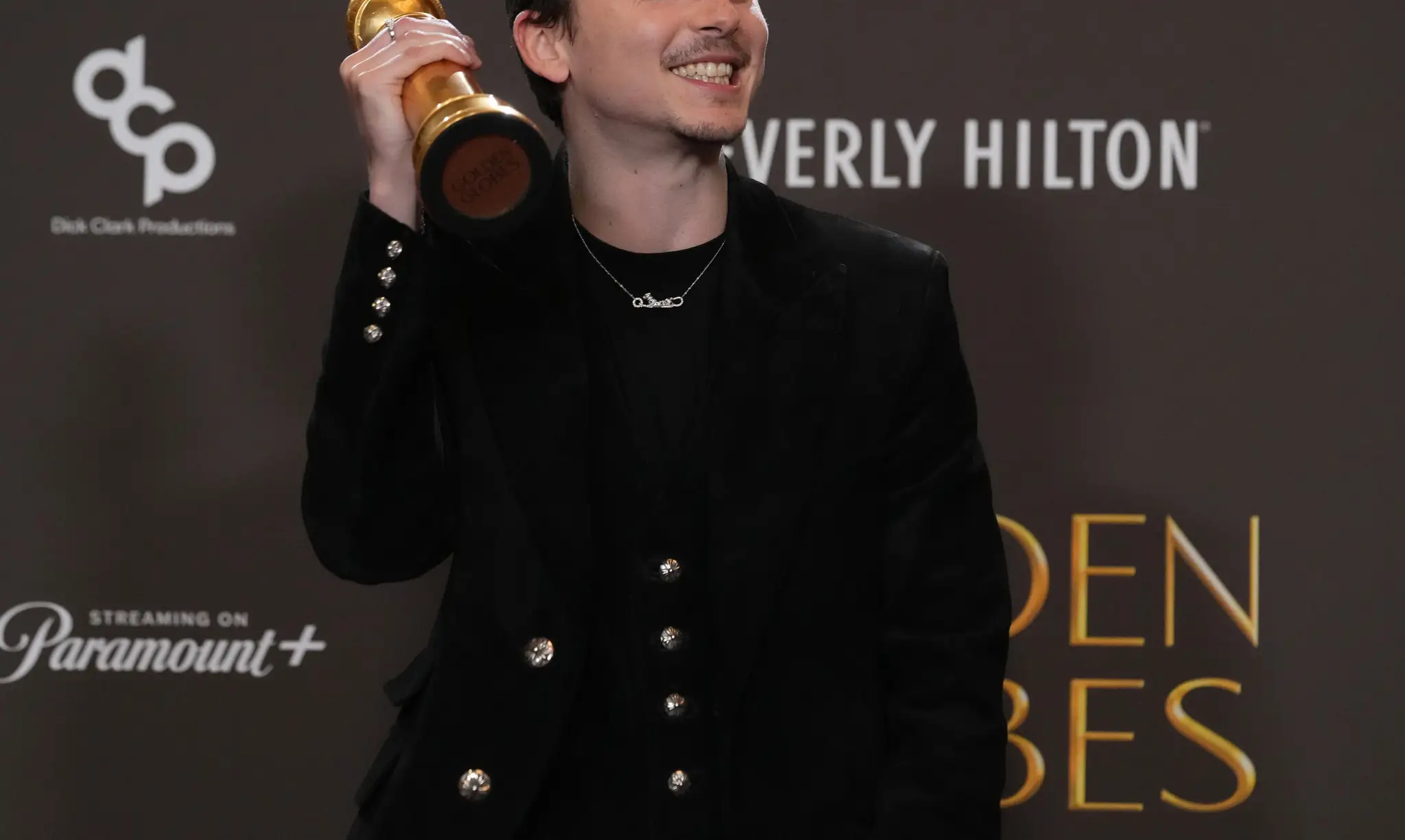 Timothée Chalamet najlepším hercom v hlavnej úlohe na 83. ročníku Zlatých glóbusov