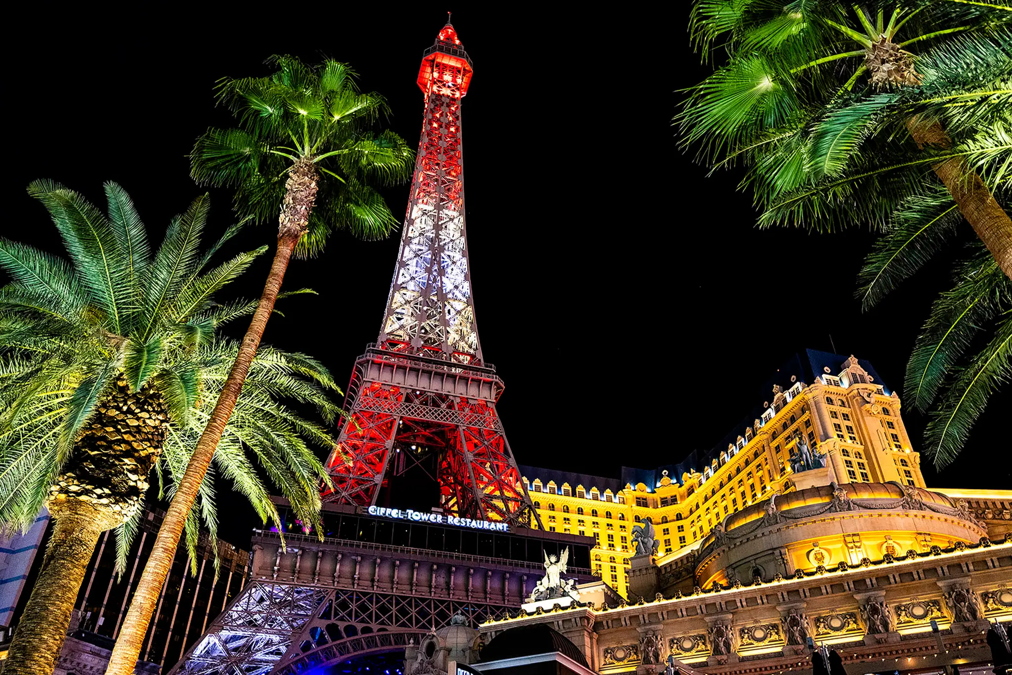 V Las Vegas nájdete aj kópiu slávnej veže.