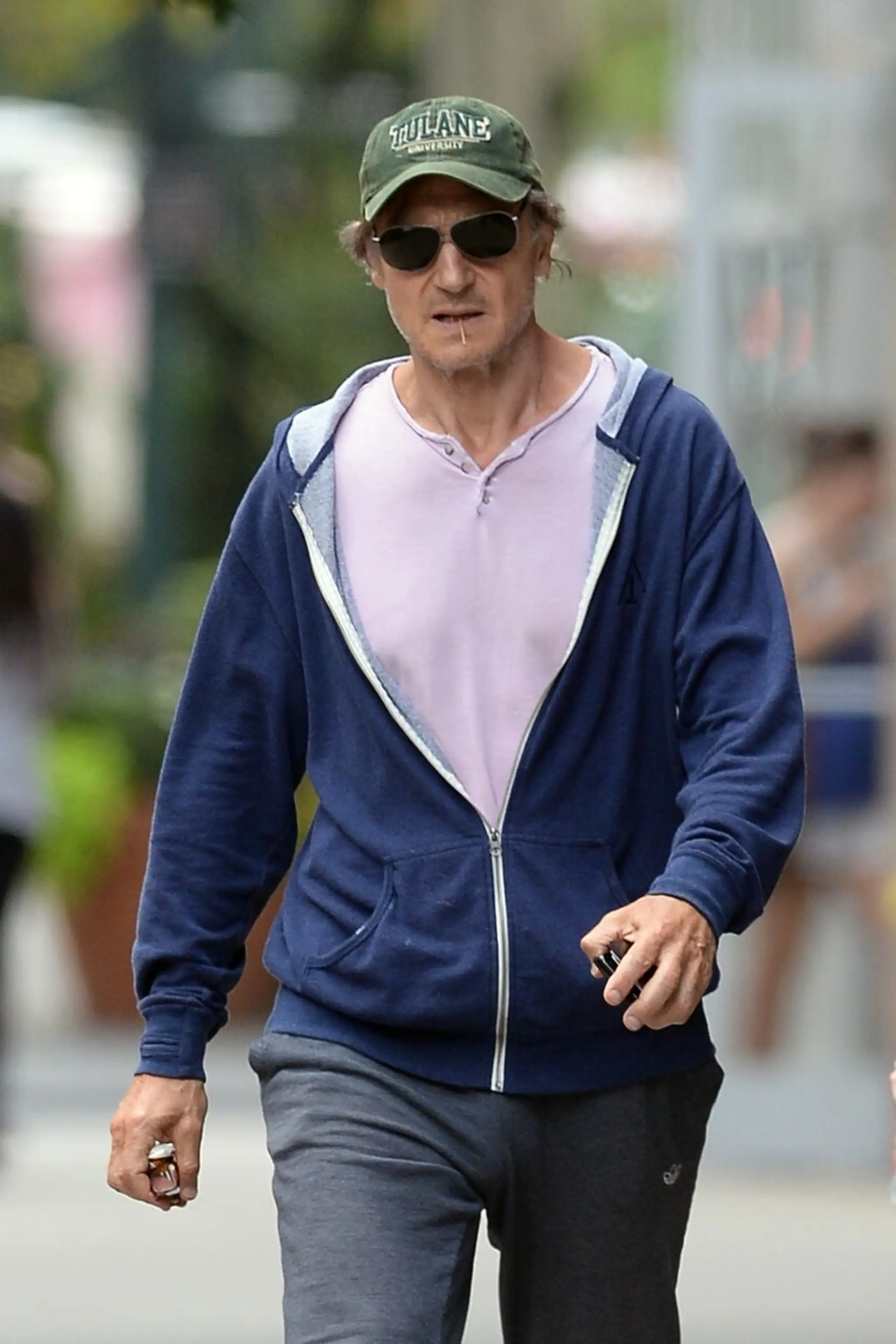 Liam Neeson teraz.