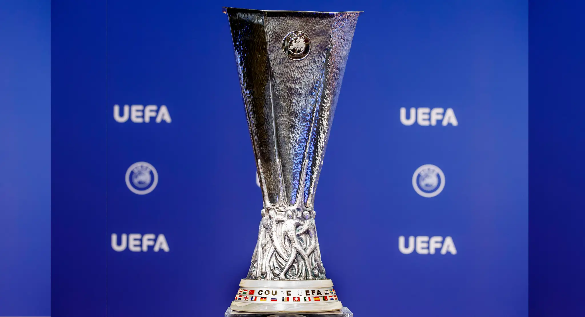 Trofej pre víťaza EL UEFA.