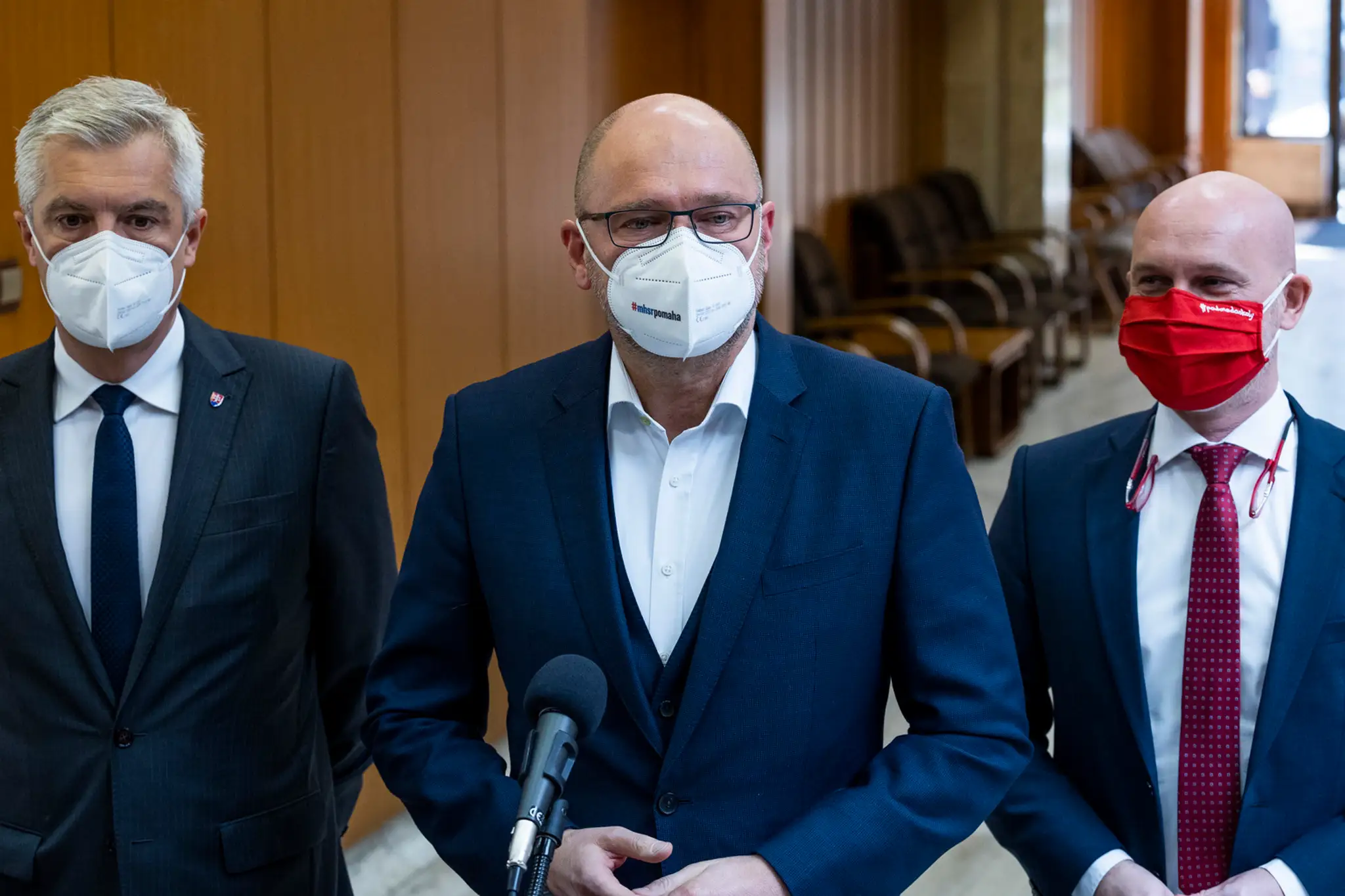 Na snímke Branislav Gröhling, Richard Sulík a Ivan Korčok